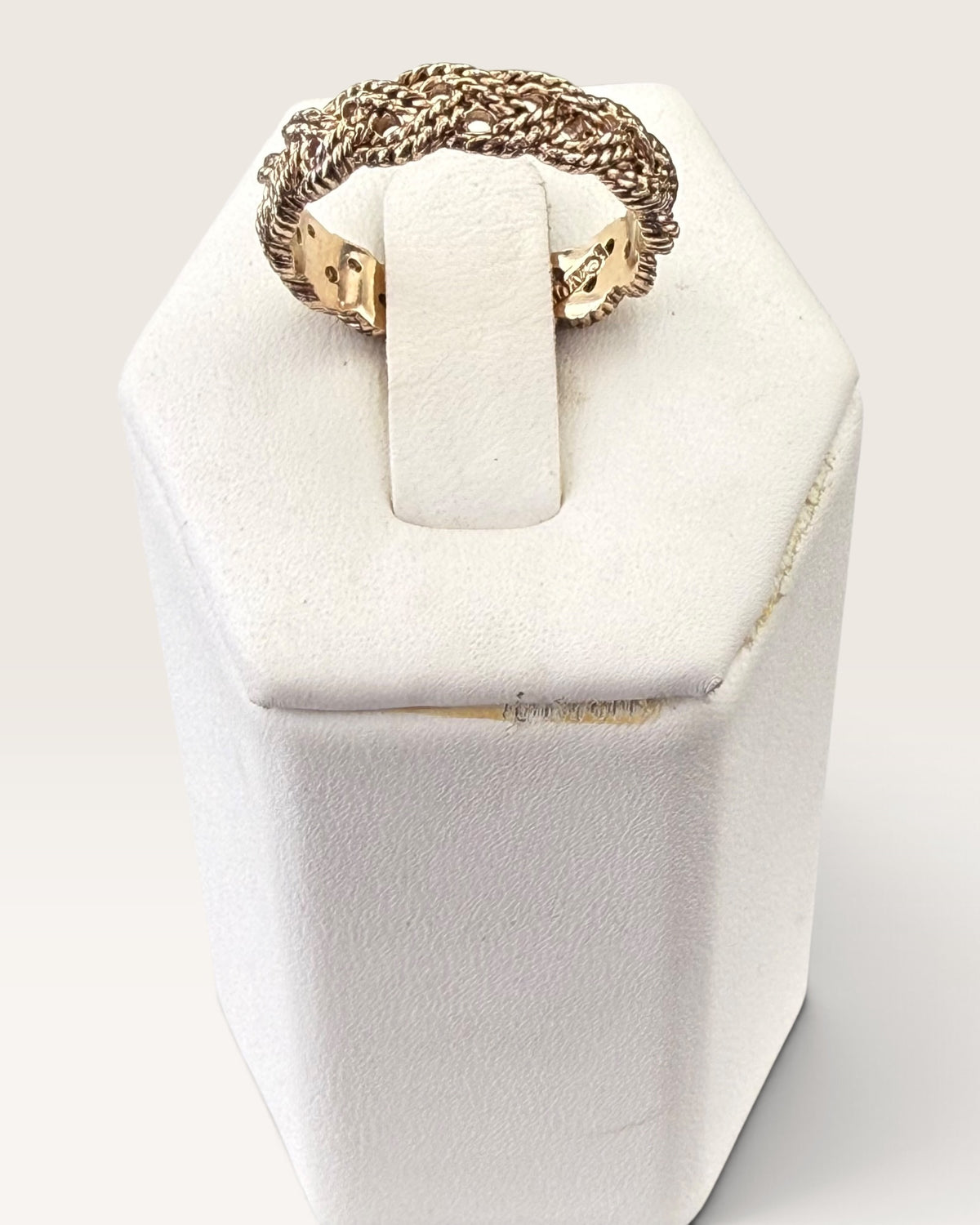 1982 Avon Braided Gold Tone Twist Ring - Pre-Loved
