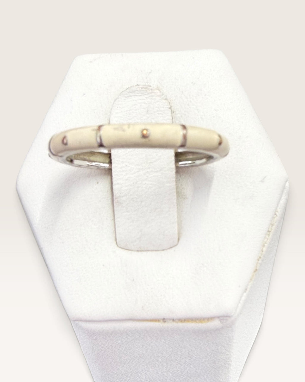 Premier Designs White Enamel Silver Tone Ring - Pre-Loved