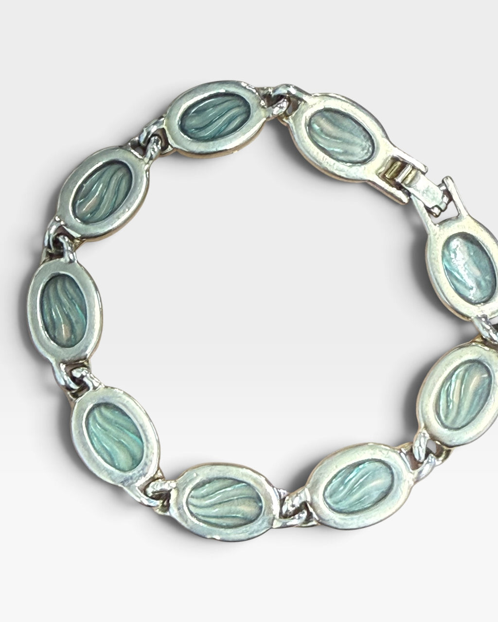 Circa 1920/1930’s Vintage Uranium Depression Glass 7.5” Bracelet - Pre-Loved