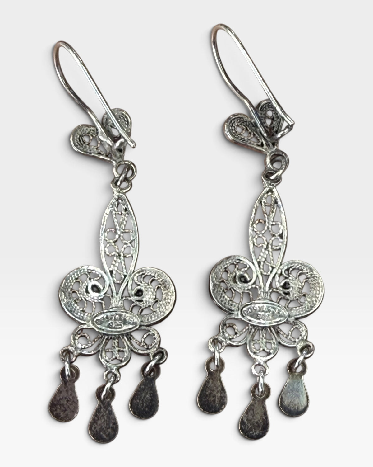 D&S Turkey Sterling Silver Chandelier Earrings Fleur-de-Lis Filigree - Pre-Loved
