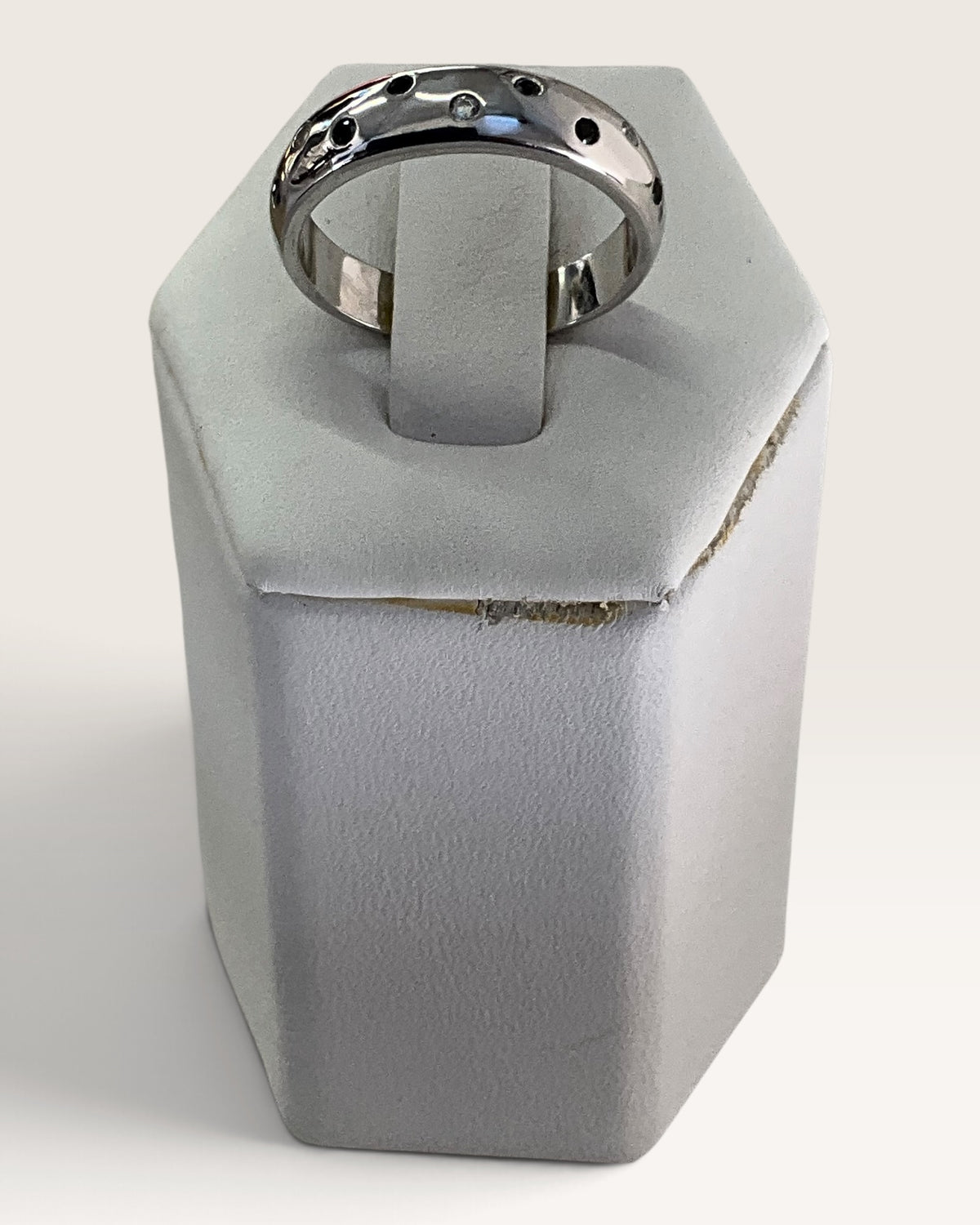 Sterling Silver Black Spinel & Zircon Gemstone Band Ring