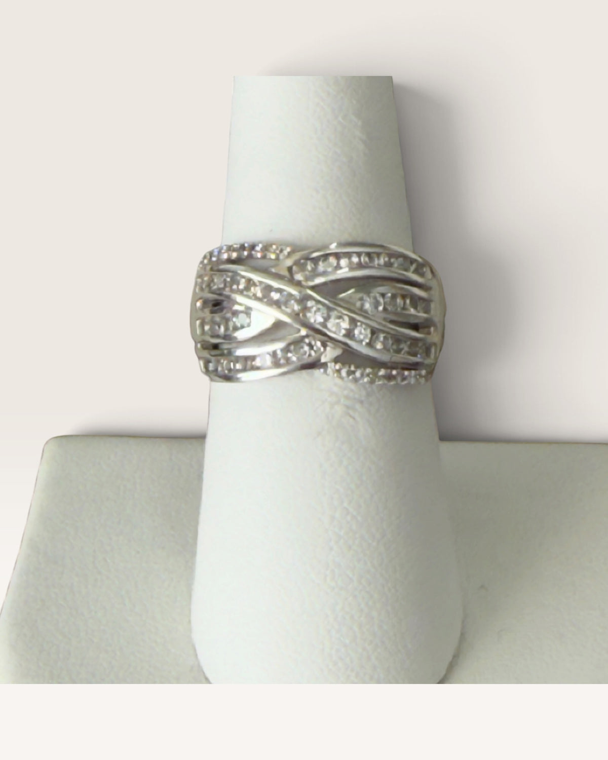 Sterling Silver White Topaz Cage Style Gemstone Ring - Pre-Loved