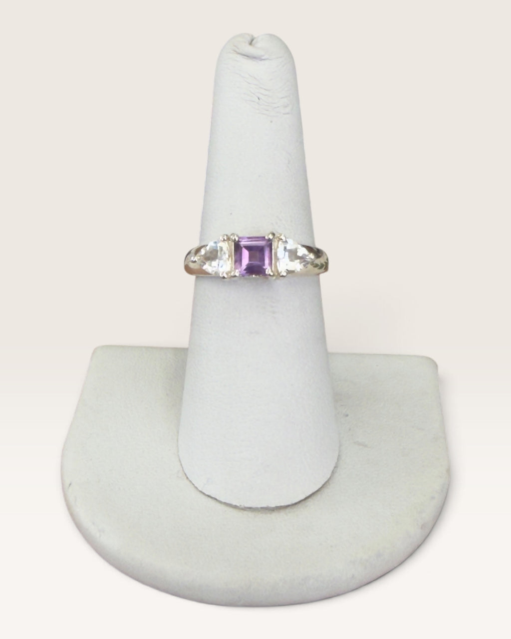 Sterling Silver Amethyst Gemstone Ring - Pre-Loved
