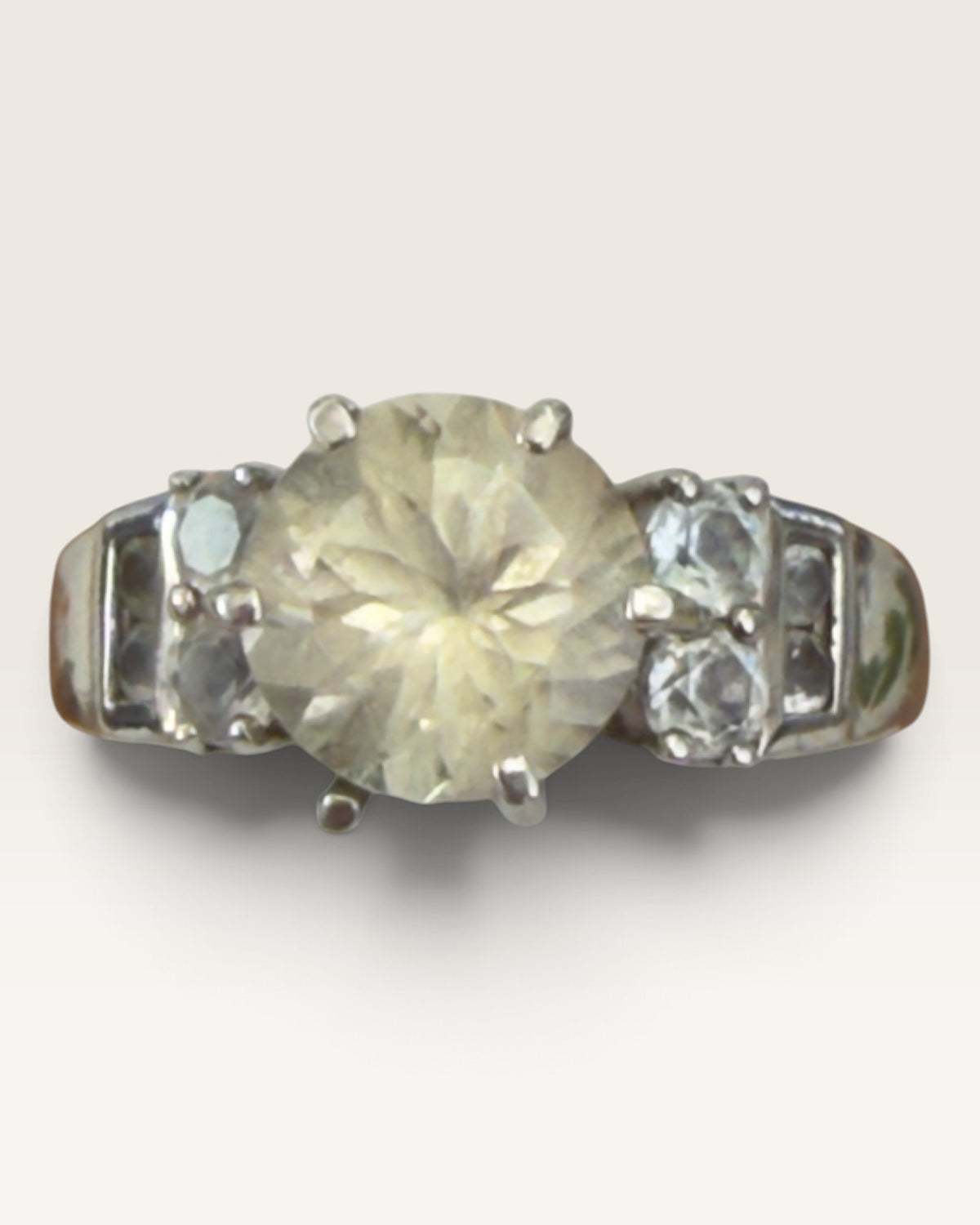 Sterling Silver Yellow Labradorite Topaz Gemstone Ring - Pre-Loved