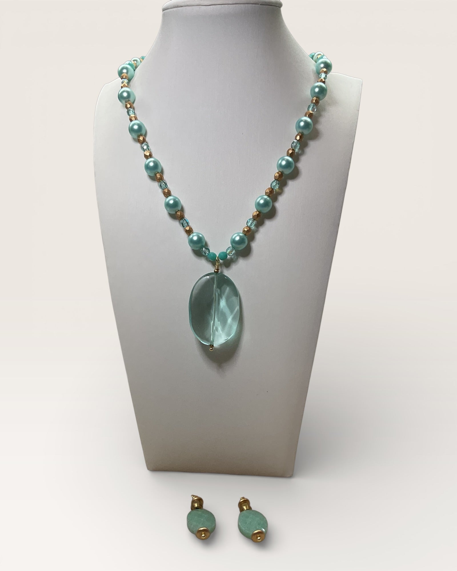 2-Piece Chalcedony, Pearl & Czech Glass Jewelry Set