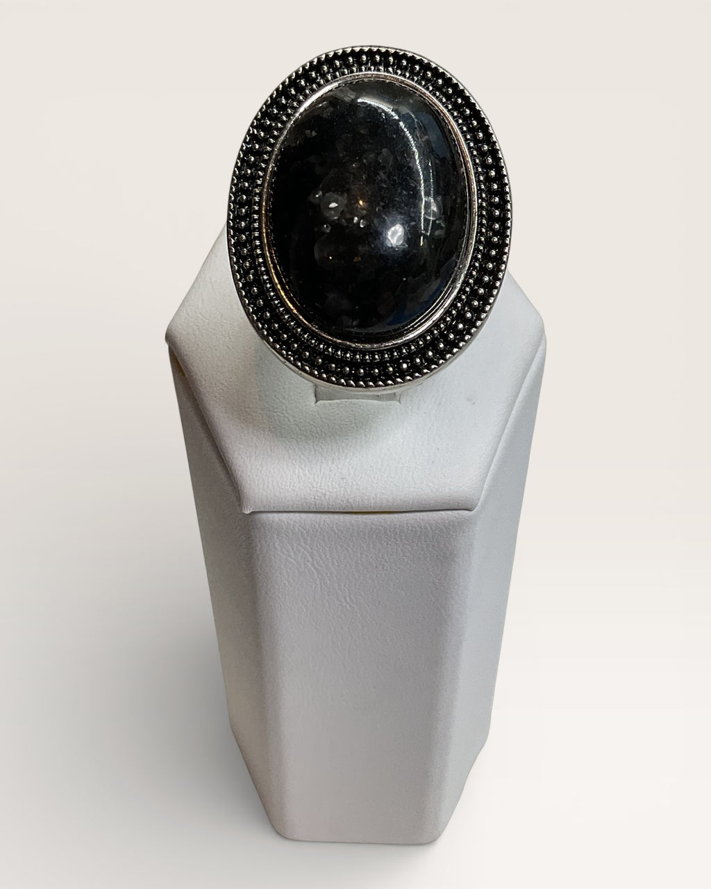Black Agate Ring - Estate Sale (Great Condition)