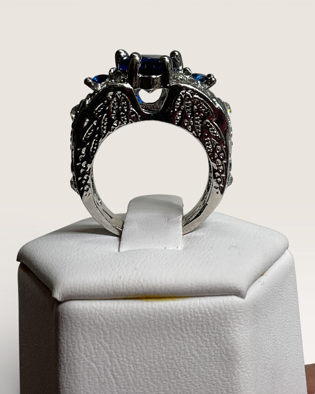 Lab Sapphire Ring - Estate Sale (Great Condition)