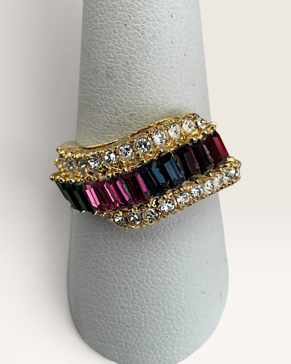 Vintage Signed DAC 18K HGE Gold Plated  Multi Color Rhinestone Ring - Pre-Loved