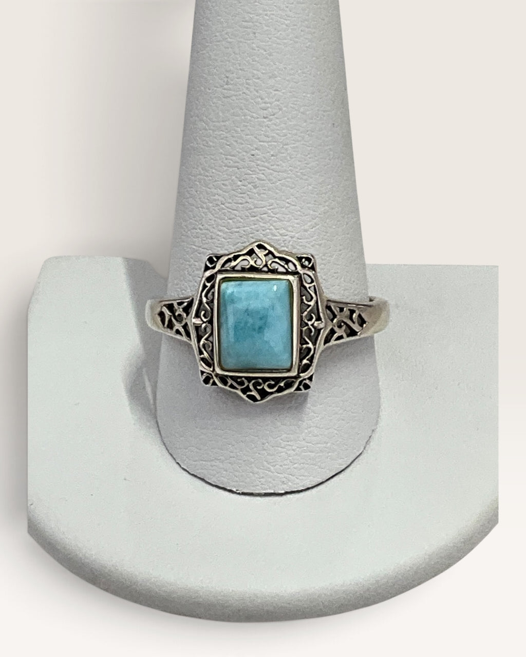 Sterling Silver Natural Dominican Republic Larimar Gemstone Ring - Pre-Loved