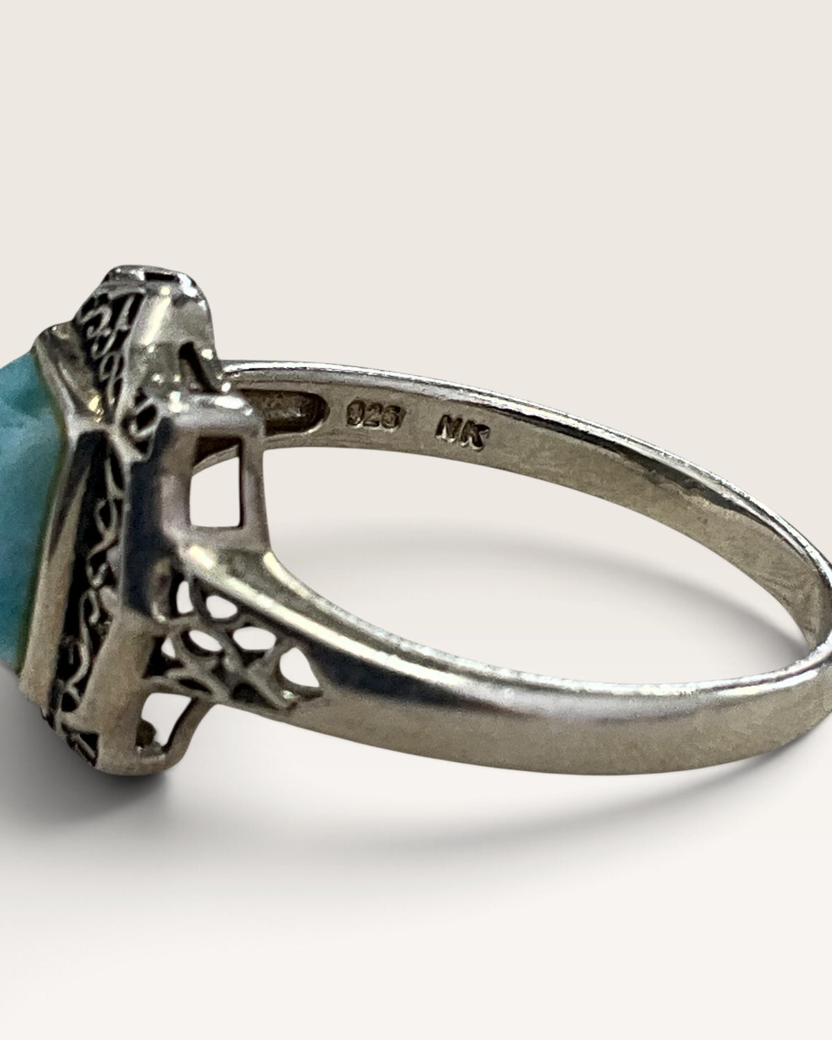Sterling Silver Natural Dominican Republic Larimar Gemstone Ring - Pre-Loved