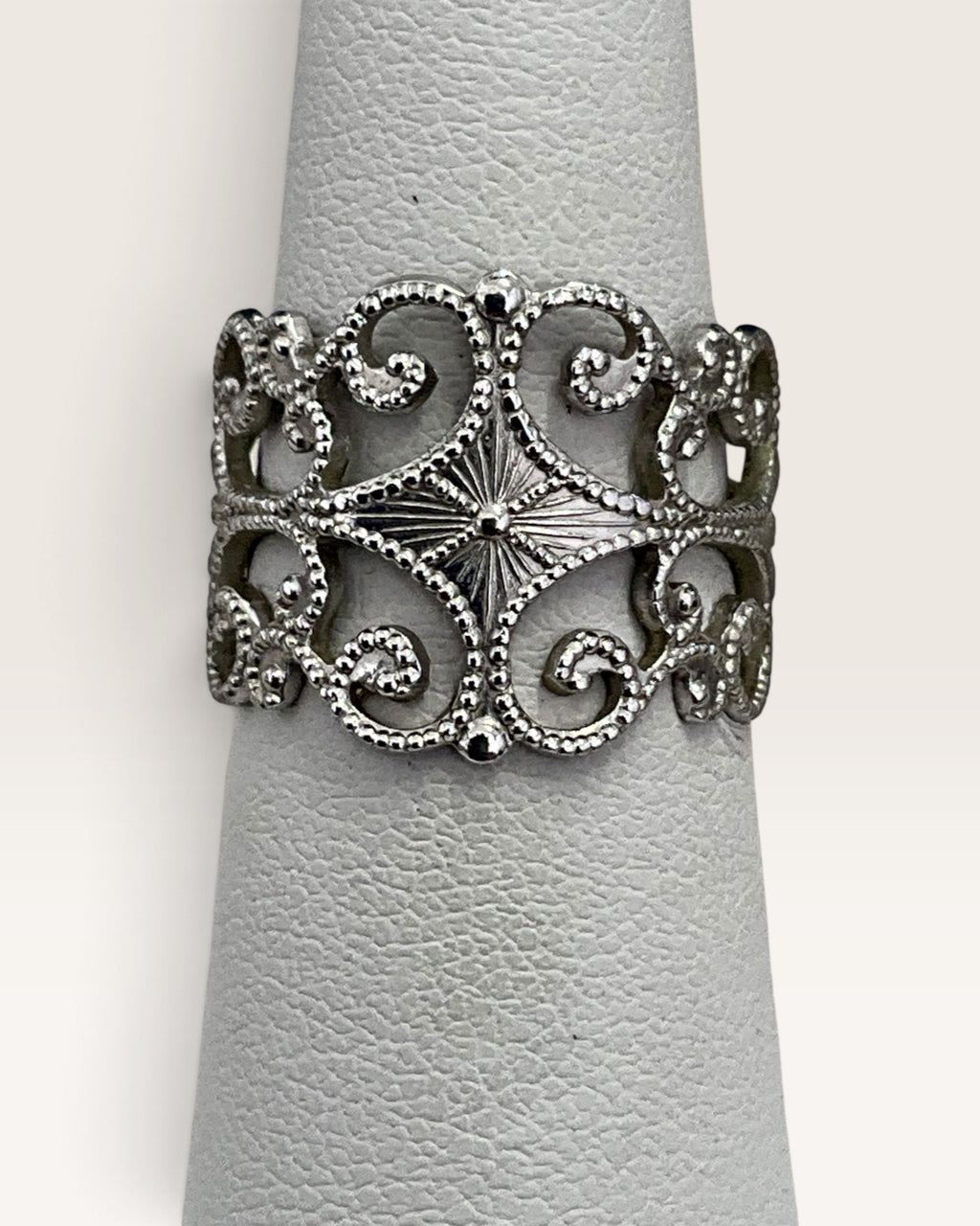 1974 Silver Tone Sarah Coventry "Silver Lace" Ring - Pre-Loved