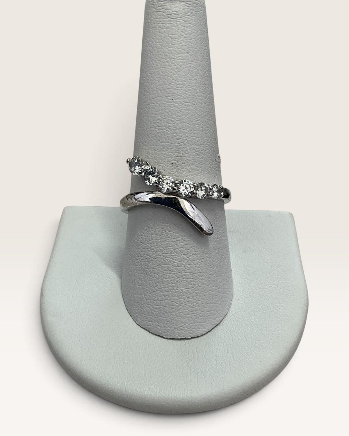 Sterling Silver Six Stone Cubic Zirconia Ring - Pre-Loved