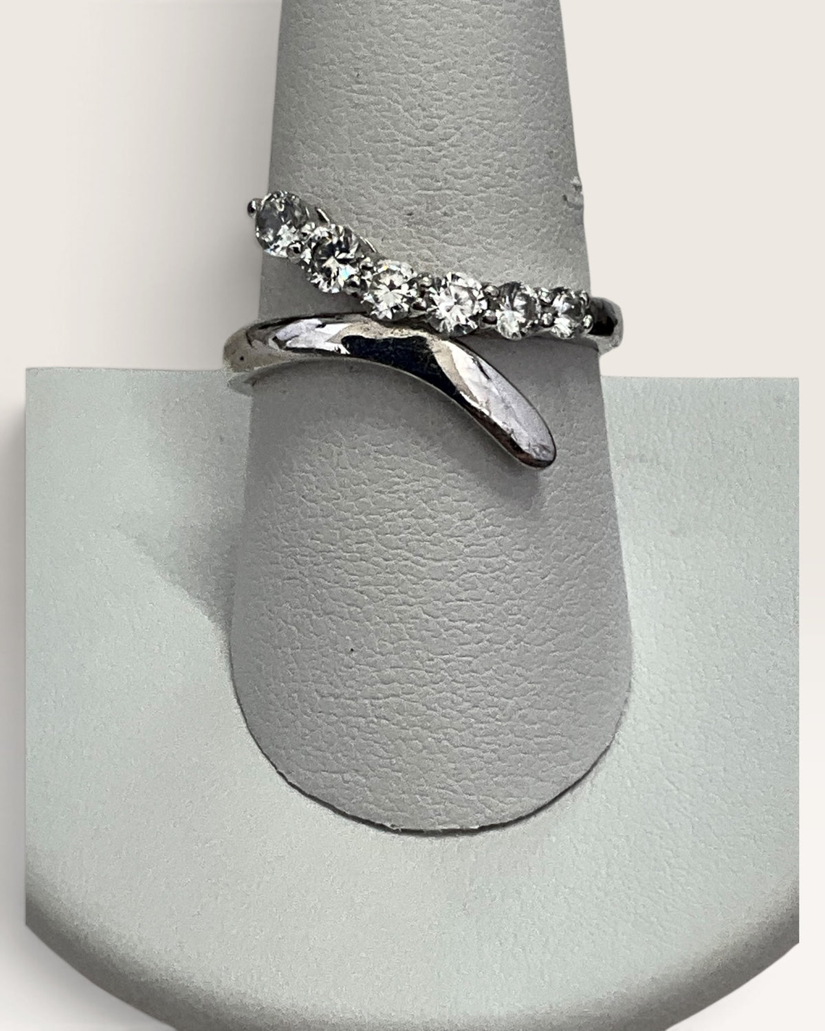 Sterling Silver Six Stone Cubic Zirconia Ring - Pre-Loved