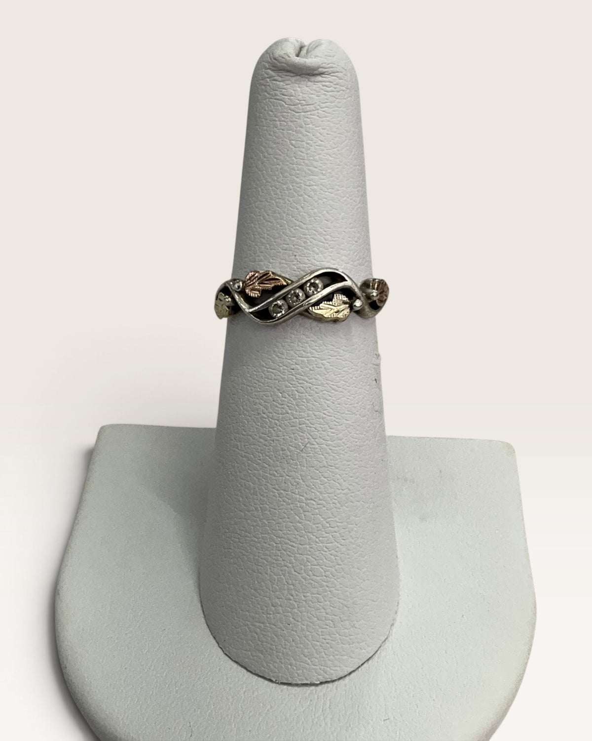 Rushmore Gold Co (RGC) Black Hills Gold & 12K Gold Cubic Zirconia Ring - Pre-Loved