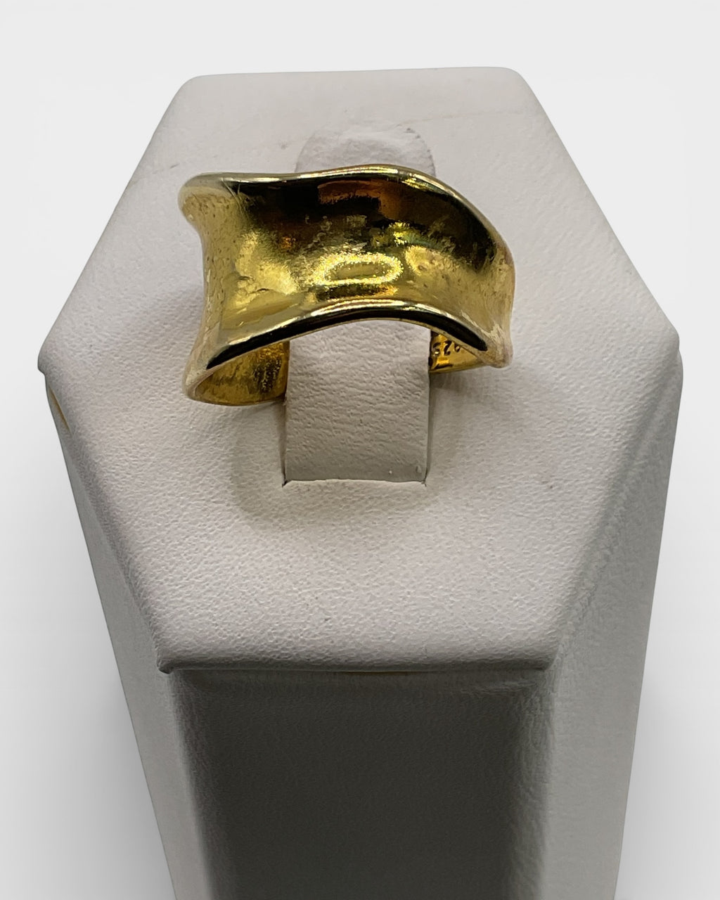 Gold Toned Open Back Ring - Estate Sale (Great Condition)
