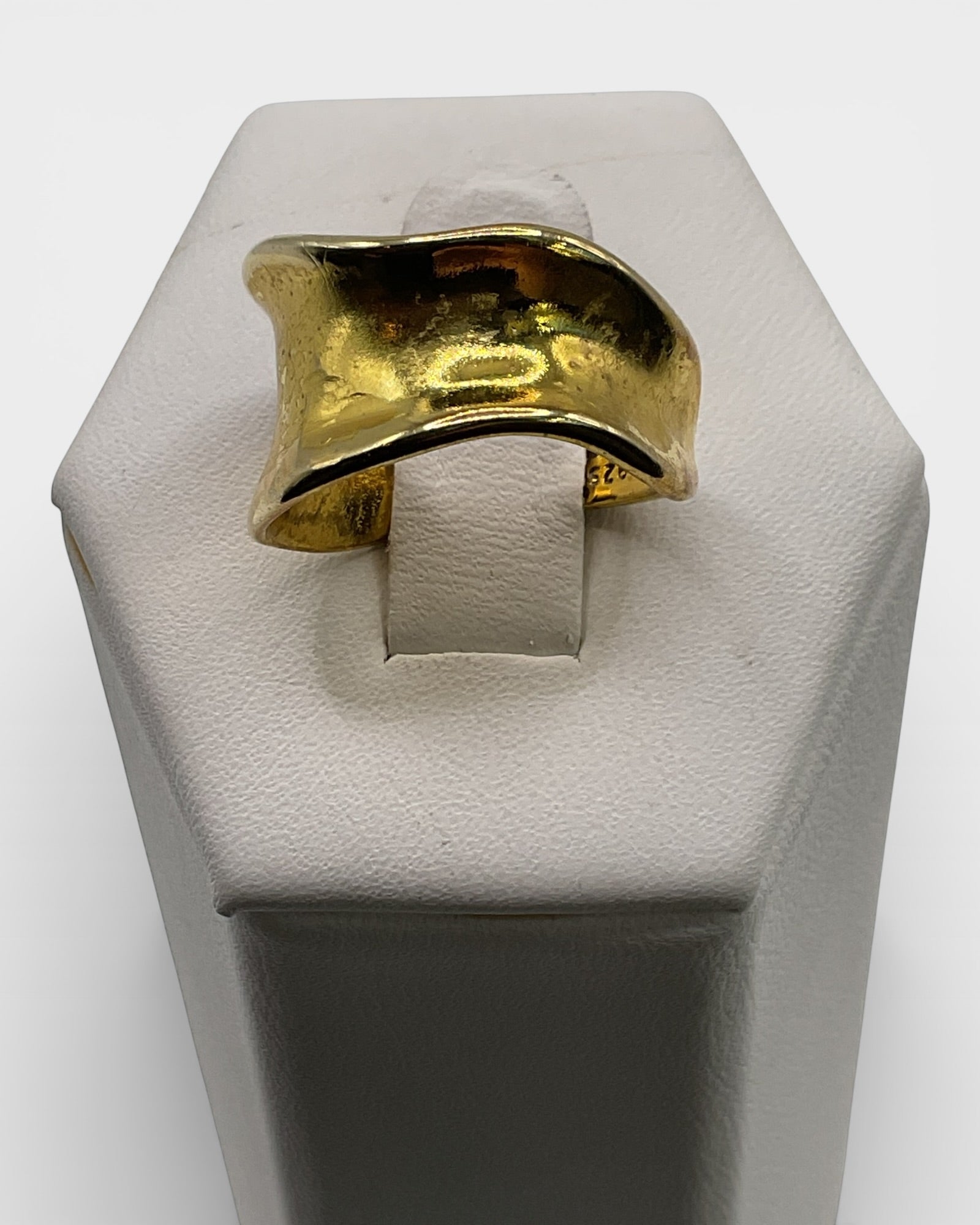 Gold Toned Open Back Ring - Estate Sale (Great Condition)