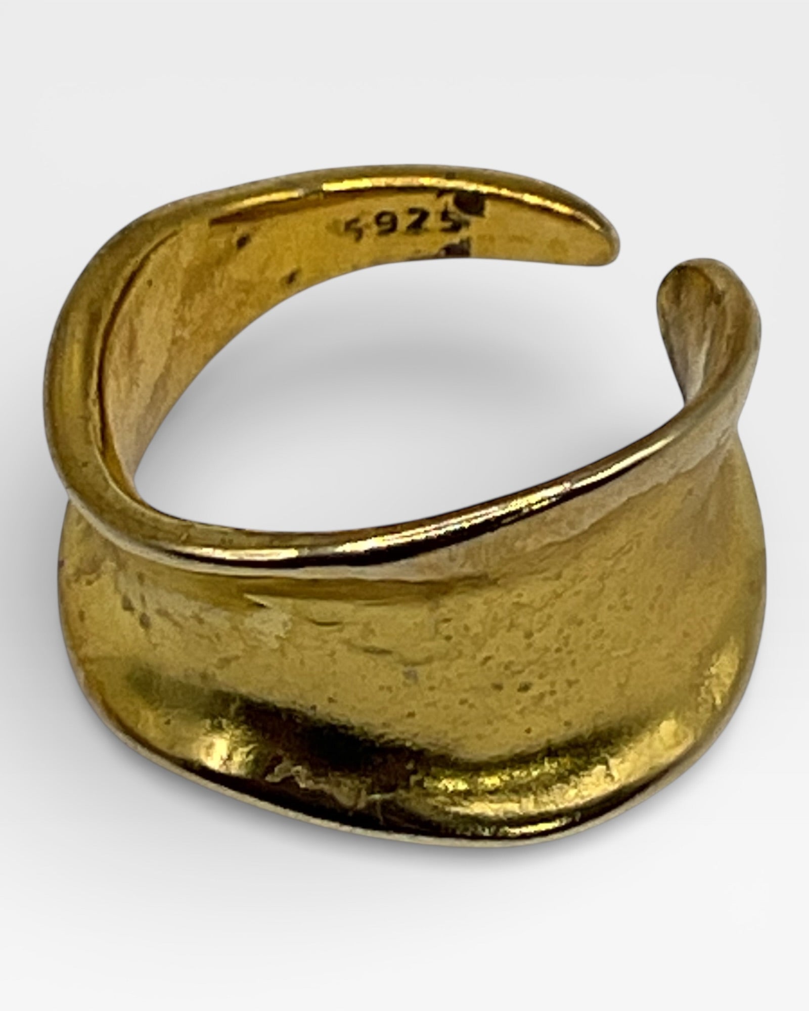 Gold Toned Open Back Ring - Estate Sale (Great Condition)