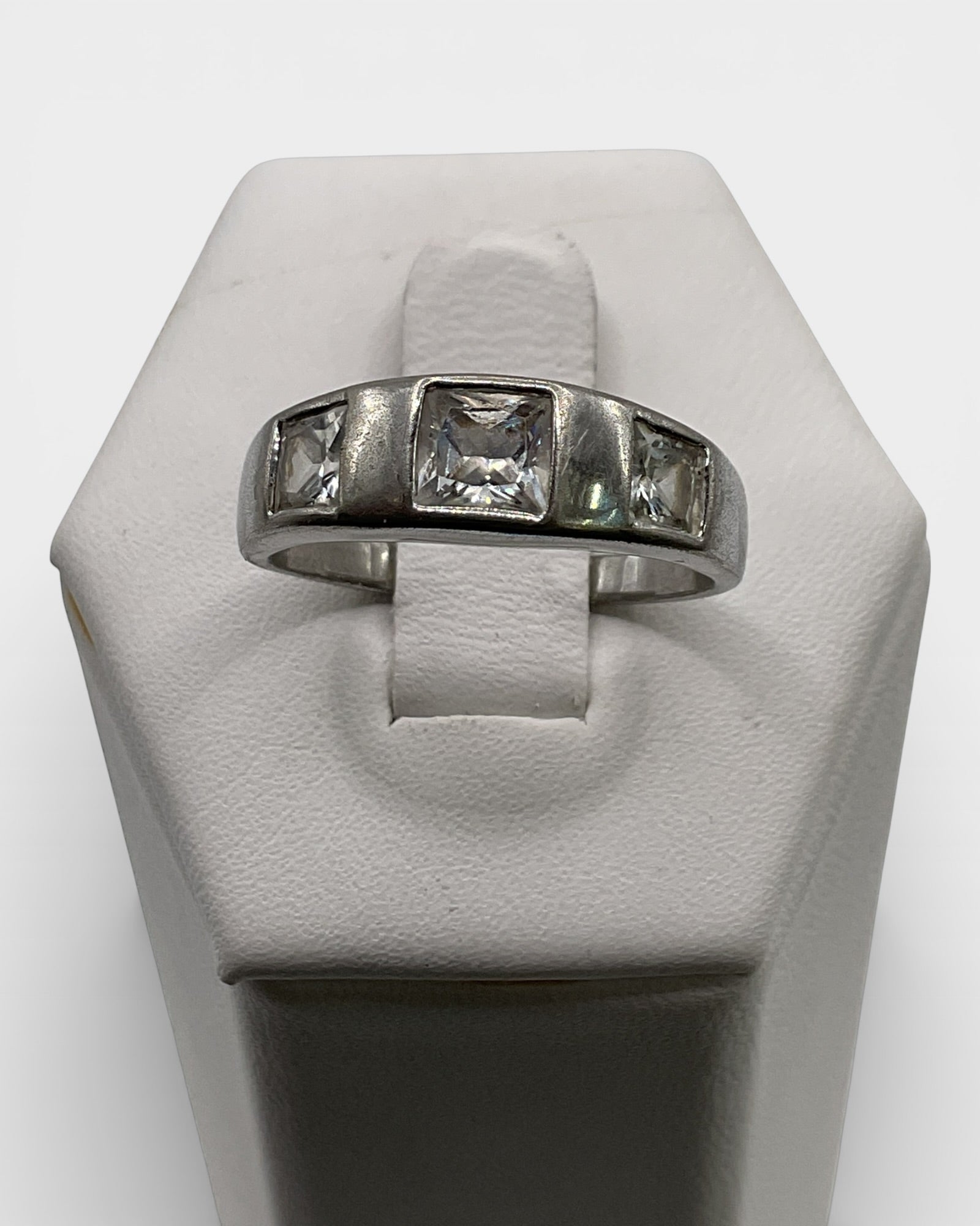 Vintage Square 3-stone Cubic Zirconia Ring - Estate Sale (Great Condition)