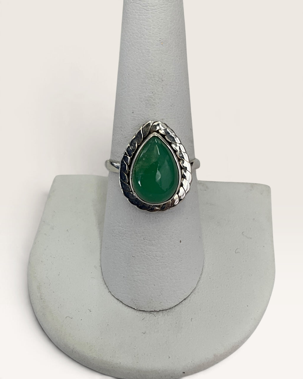 Sterling Silver Emerald Chrysoprase Gemstone Ring