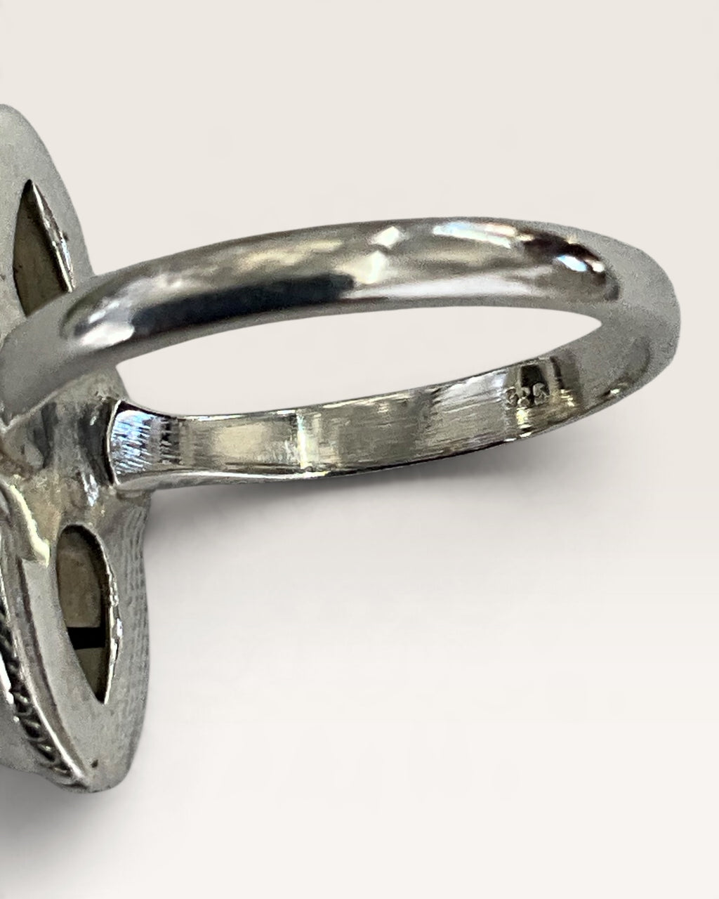 Sterling Silver Natural Labradorite Gemstone Ring
