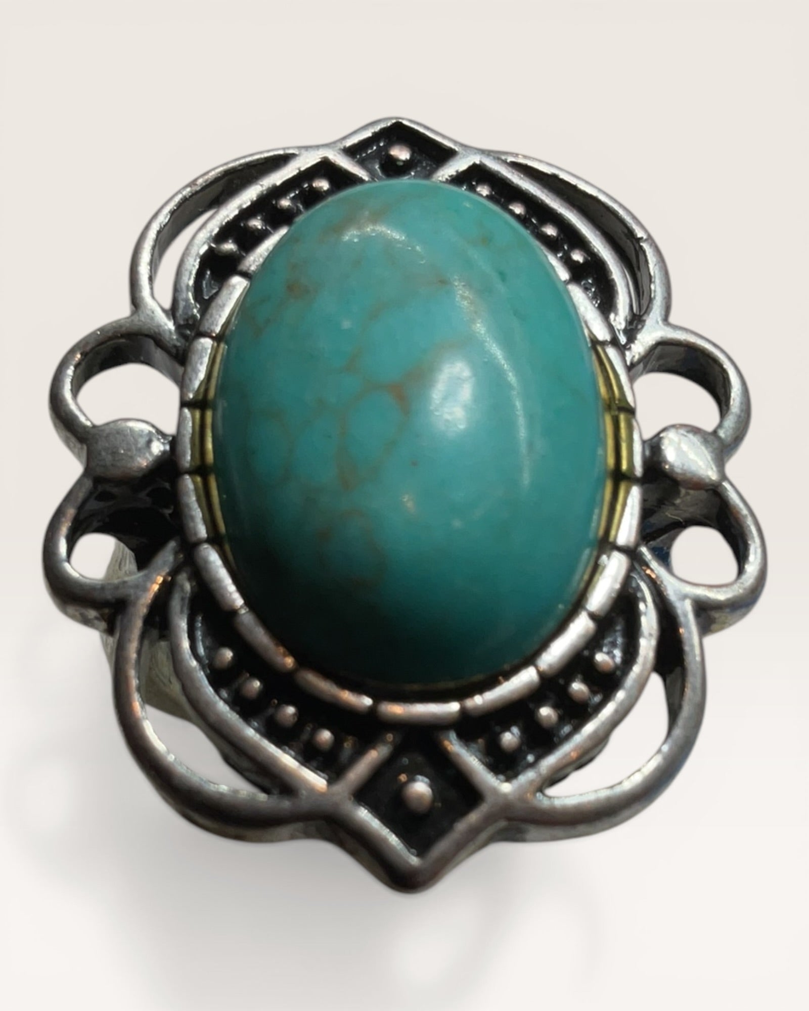 Blue Howlite Ring - Estate Sale (Great Condition)