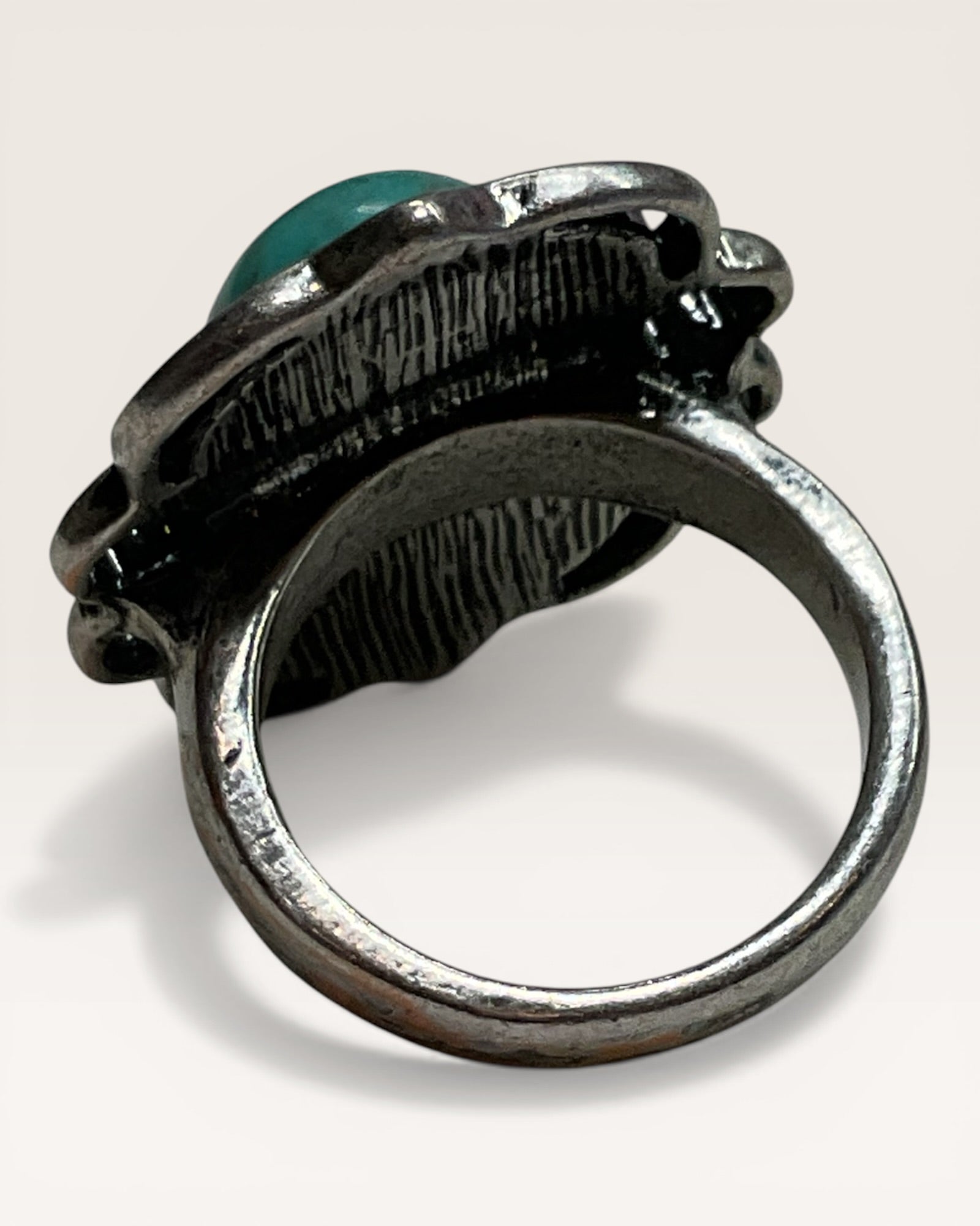 Blue Howlite Ring - Estate Sale (Great Condition)