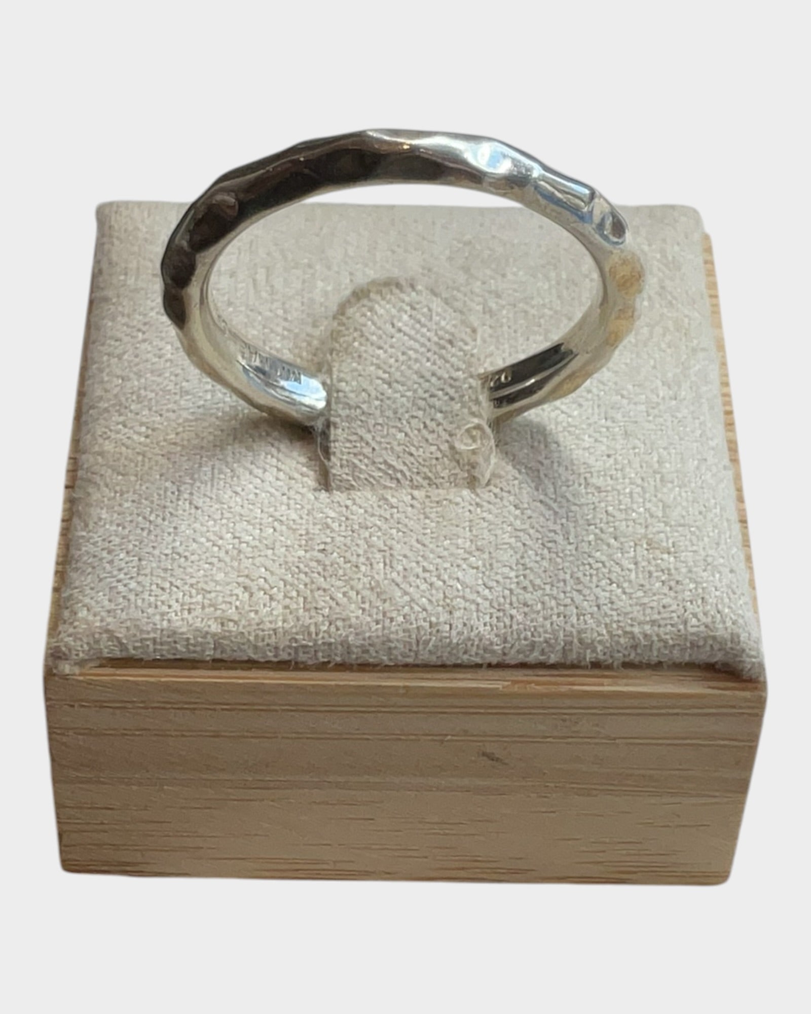Sterling Silver Hammered Band Ring - Estate Sale (Great Condition)