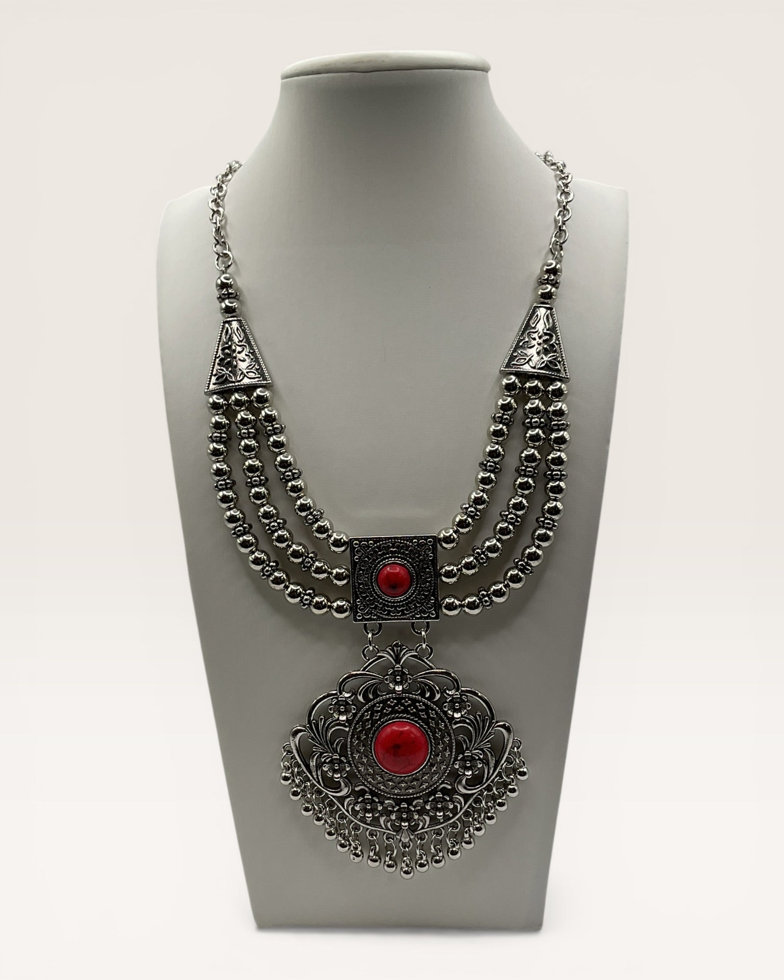Paparazzi Santa Fe Solstice with Red Howlite Necklace - Estate Sale (Great Condition)