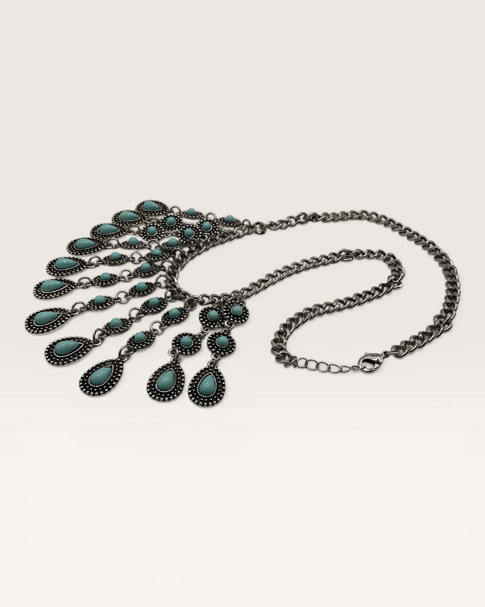 Howlite Chain Necklace - Estate Sale (Great Condition)