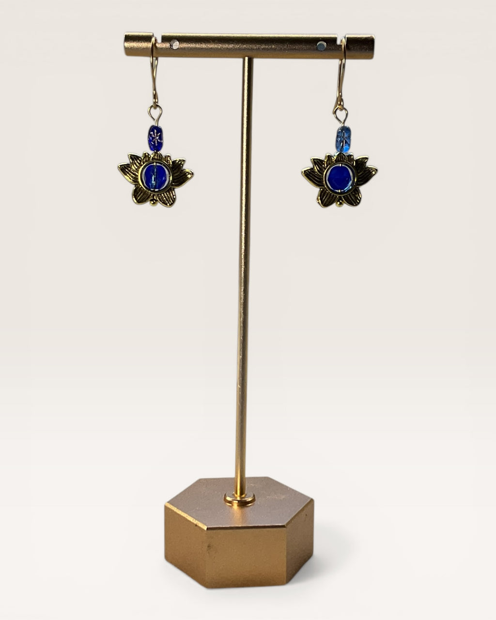Flower Czech Glass & Gold Casual Earrings