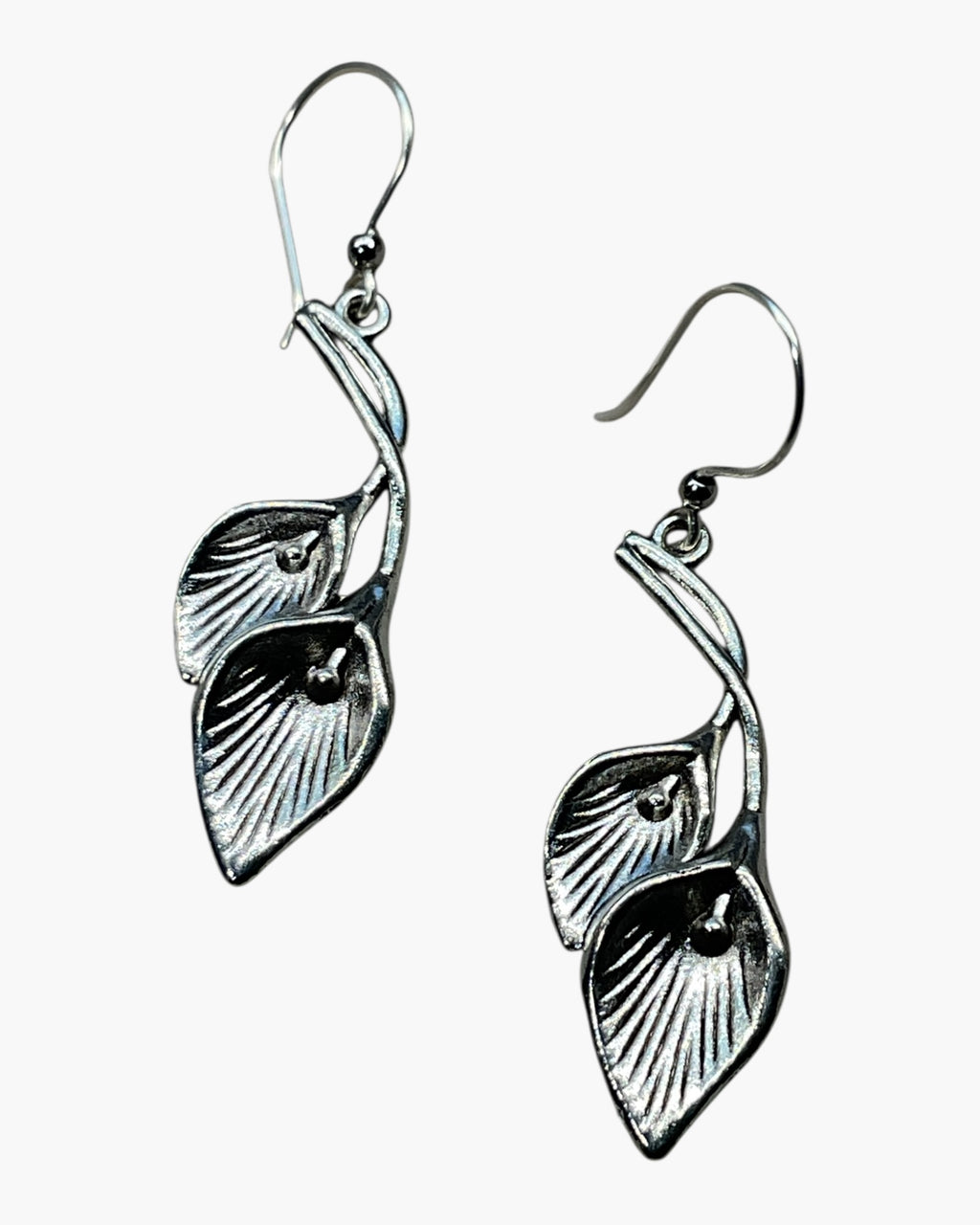 Calla Lily Casual Earrings