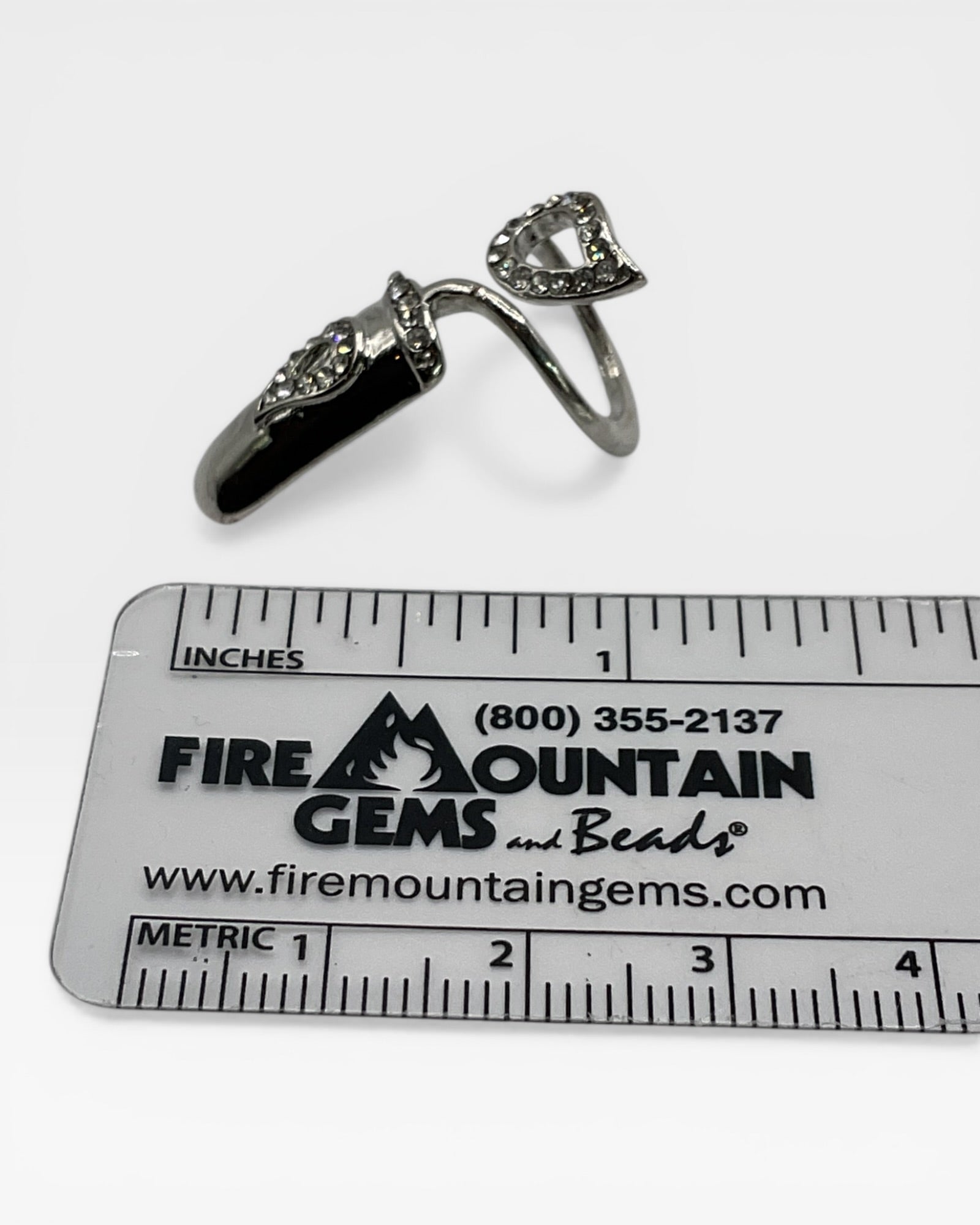 Punk Crystal Fingertip Nail Tip Ring - Estate Sale (Great Condition)