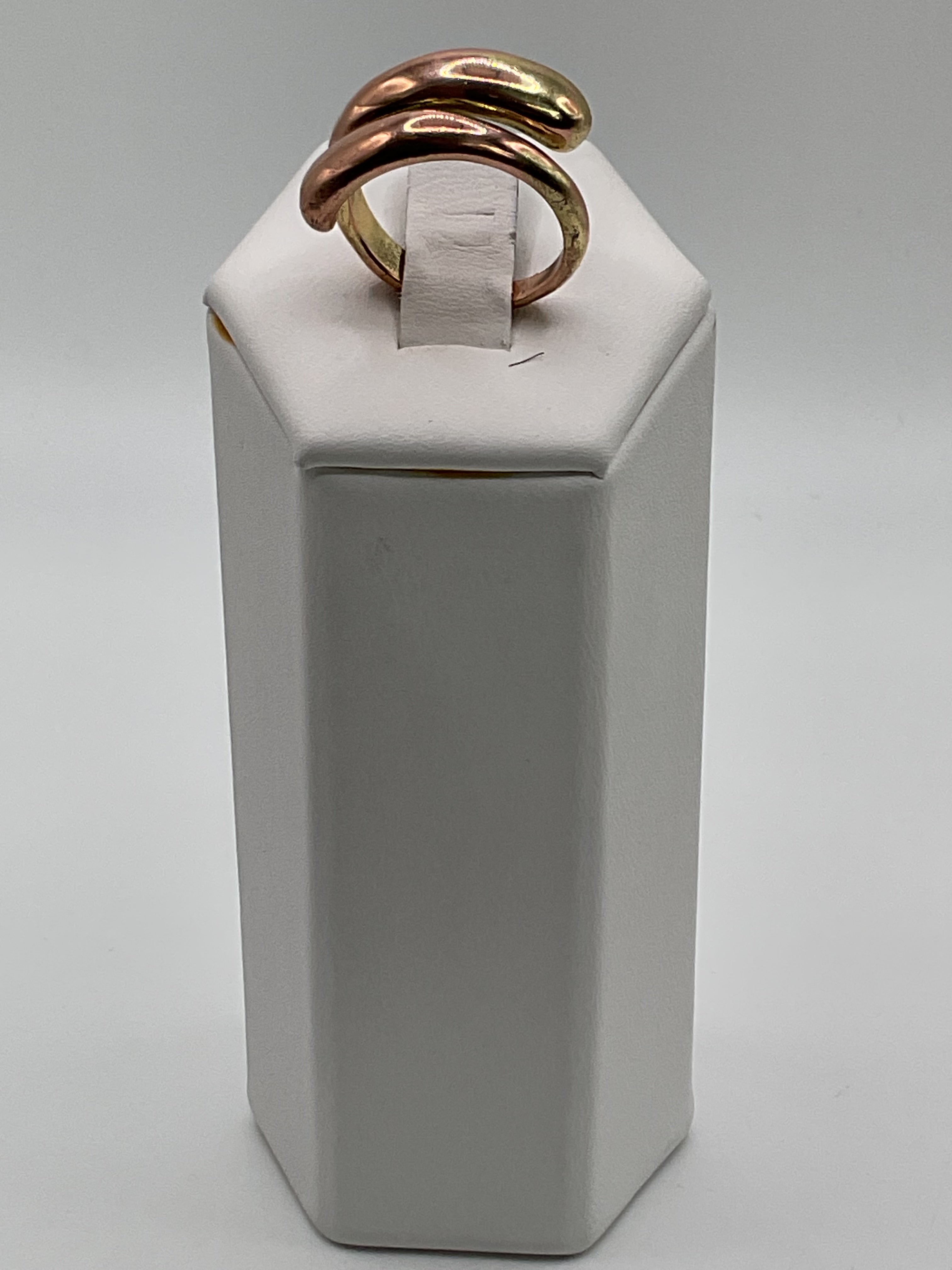 Rose Gold Stainless Minimalist Bypass Ring - Estate Sale (Great Condition)