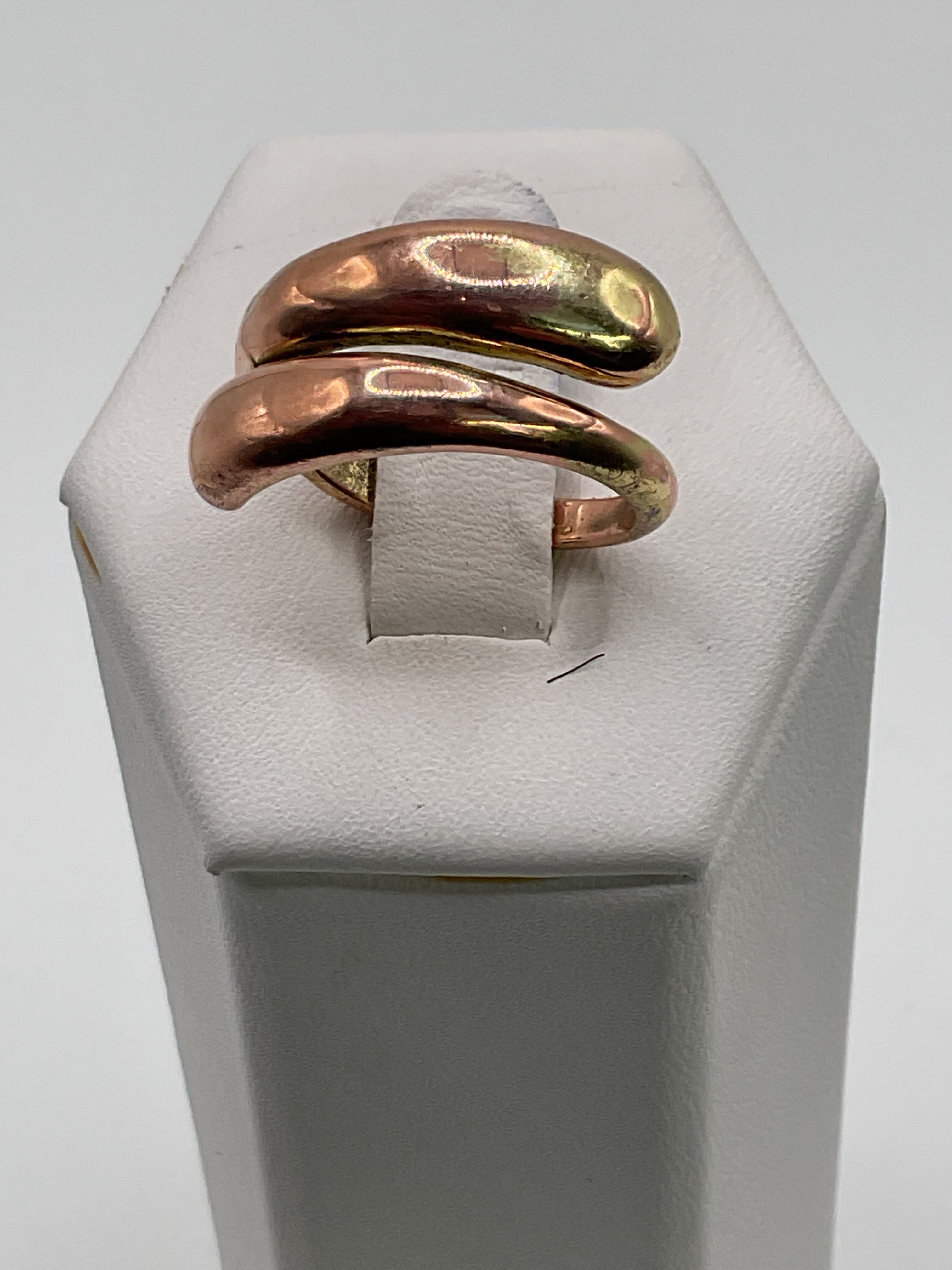 Rose Gold Stainless Minimalist Bypass Ring - Estate Sale (Great Condition)