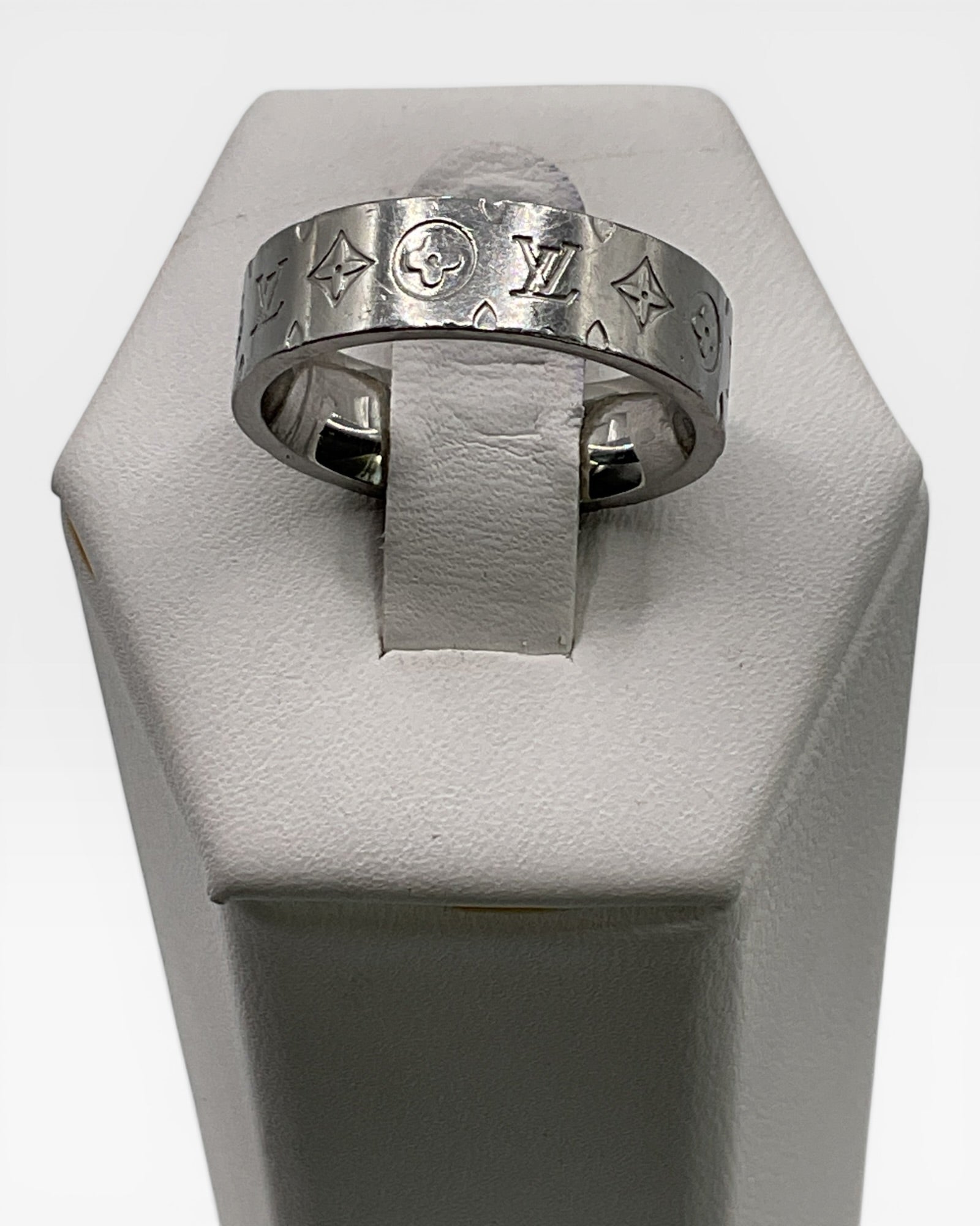 Tungsten Designer Inspired Band Ring - Estate Sale ( Great Condition)