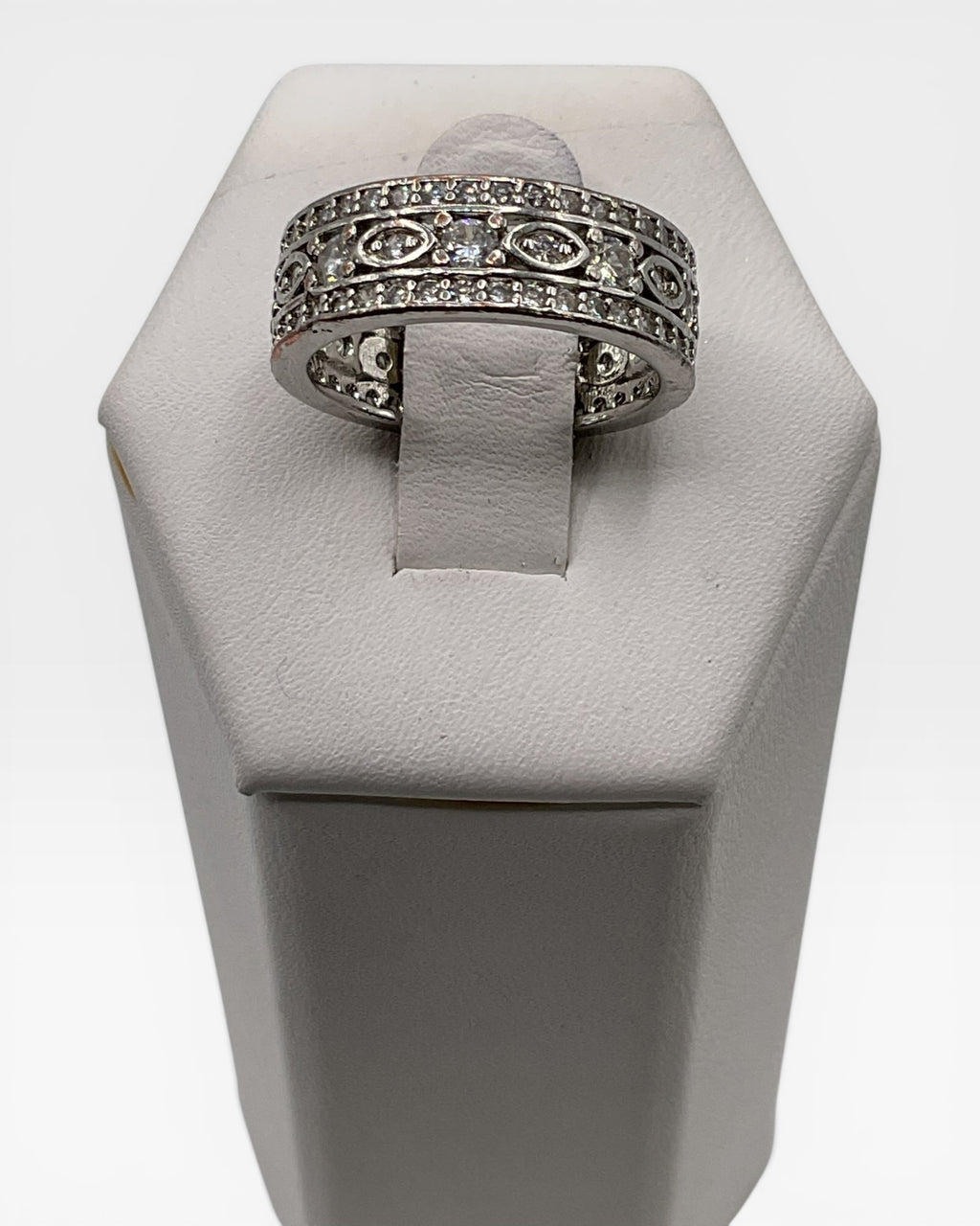 Statement Pavé Crystal Band Ring - Estate Sale (Great Condition)