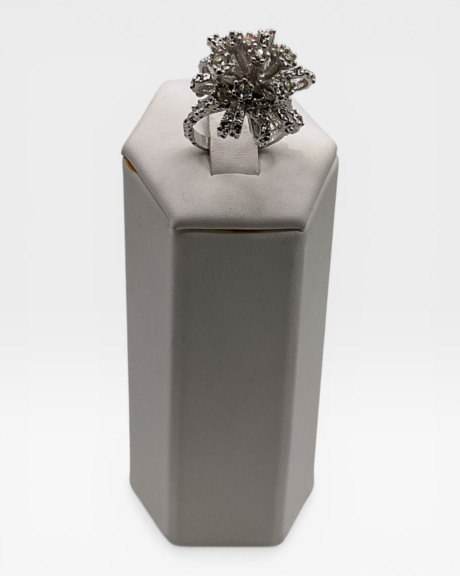 Vintage Floral Cluster Ring - Estate Sale (Great Condition)