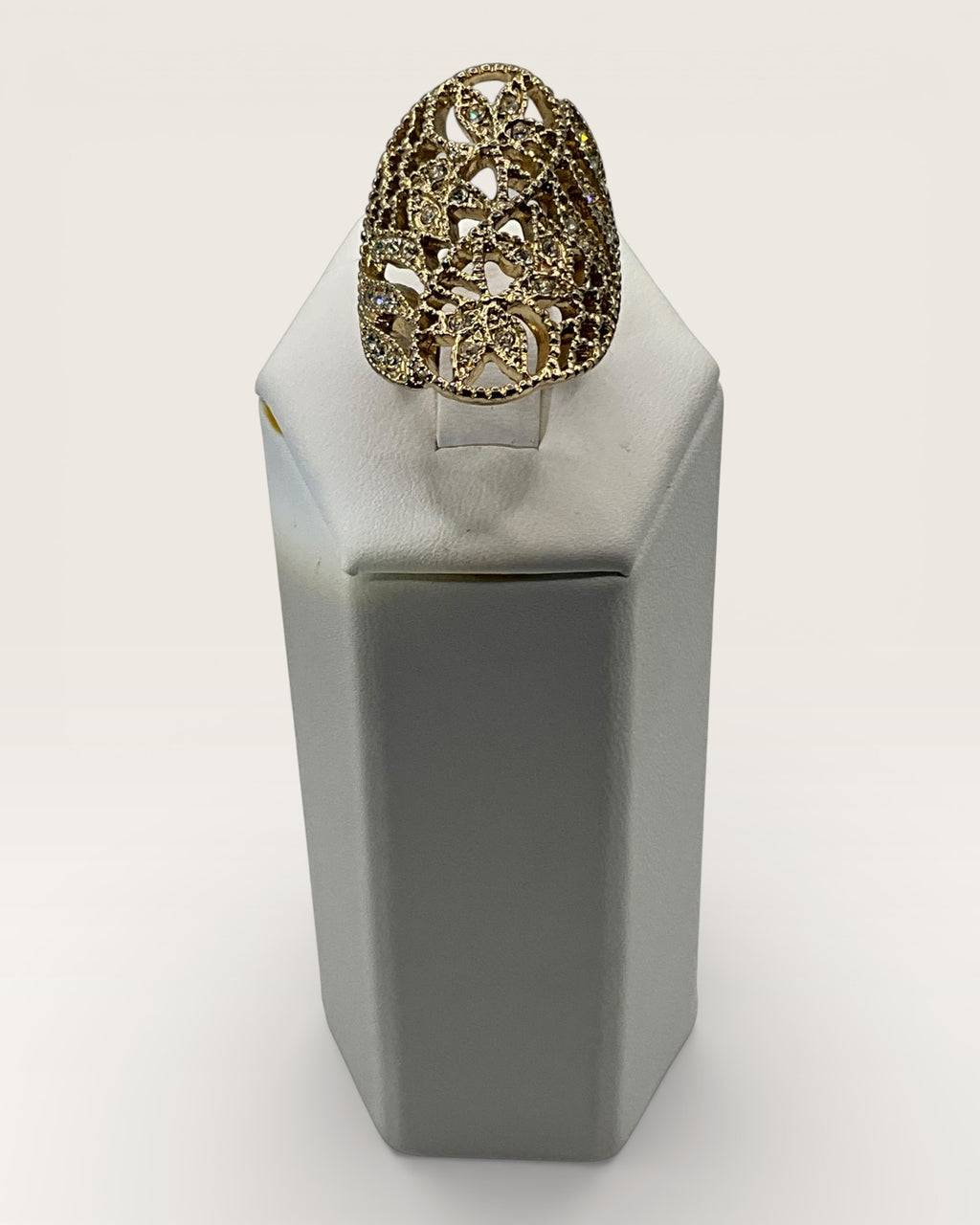Gold Filagree Ring - Estate Sale (Great Condition)