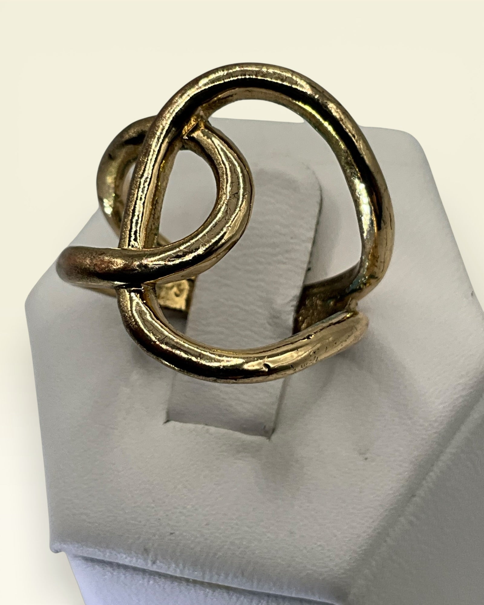 Scarf Ring - Estate Sale (Great Condition)