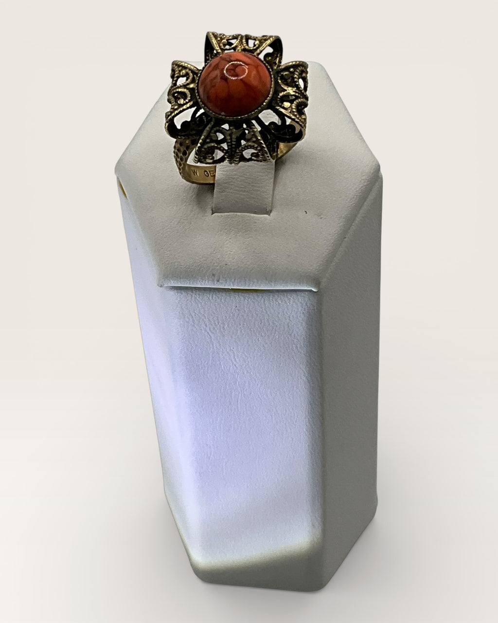 Filagree Coral Gemstone Ring - Estate Sale (Great Condition)