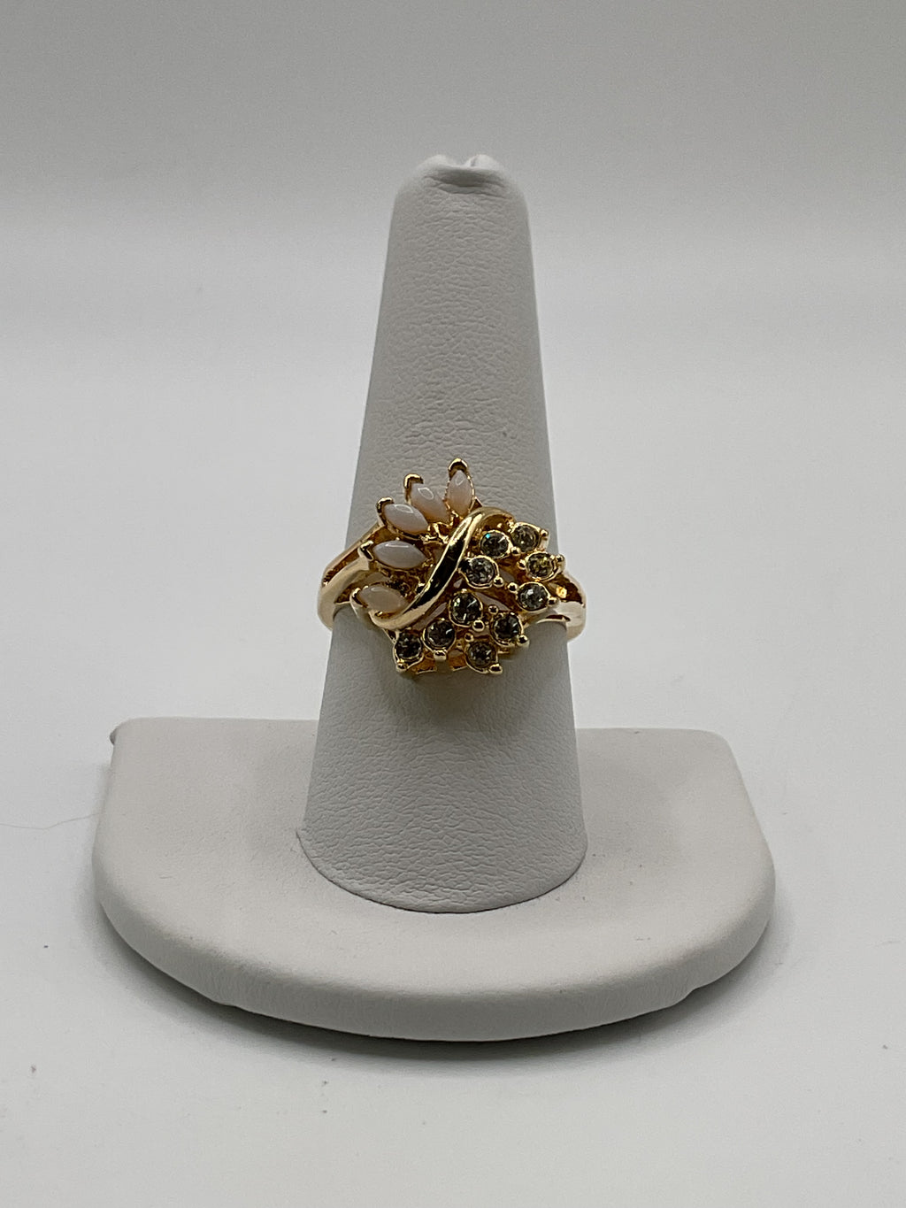 Vintage Uncas Faux Opal & Rhinestone Gold Tone Cocktail Ring - Estate Sale (Great Condition)