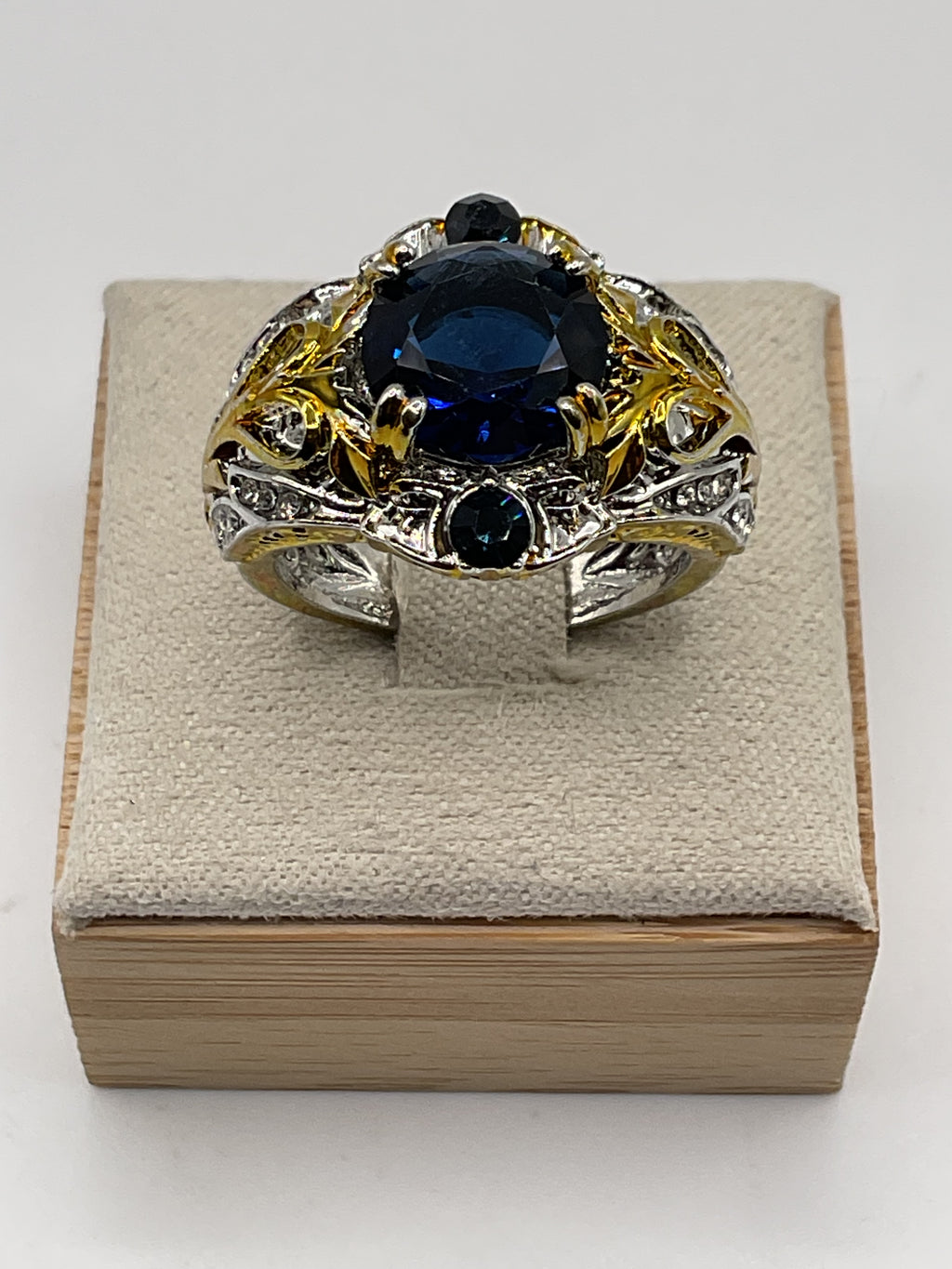 Queen’s Curse” Gothic Royal Blue Filigree Ring – Gold & Silver Tone - Estate Sale (Great Condition)