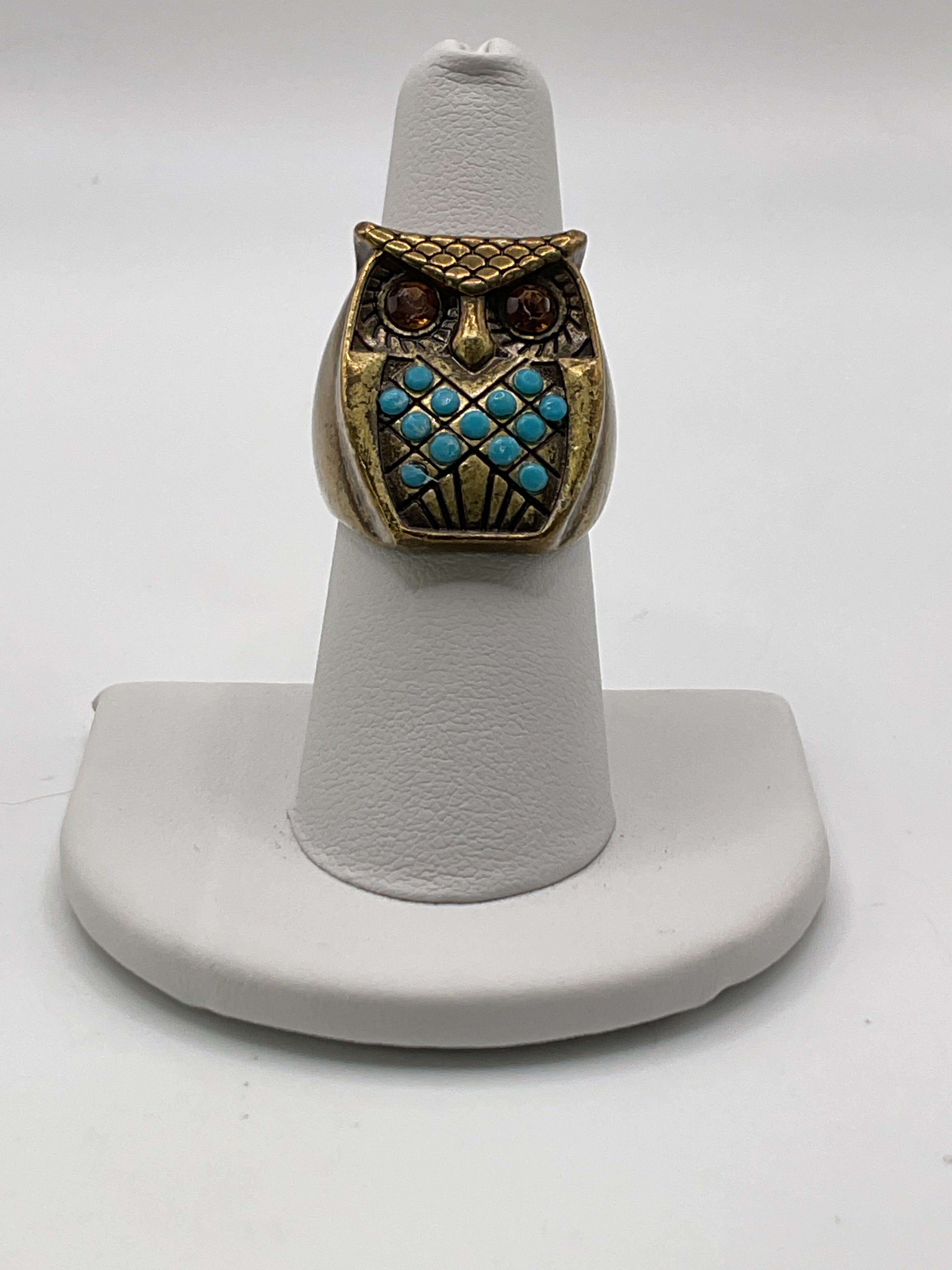 Collectible and Vintage Owl Turquoise & Brass Ring - Estate Sale (Great Condition) (Copy)