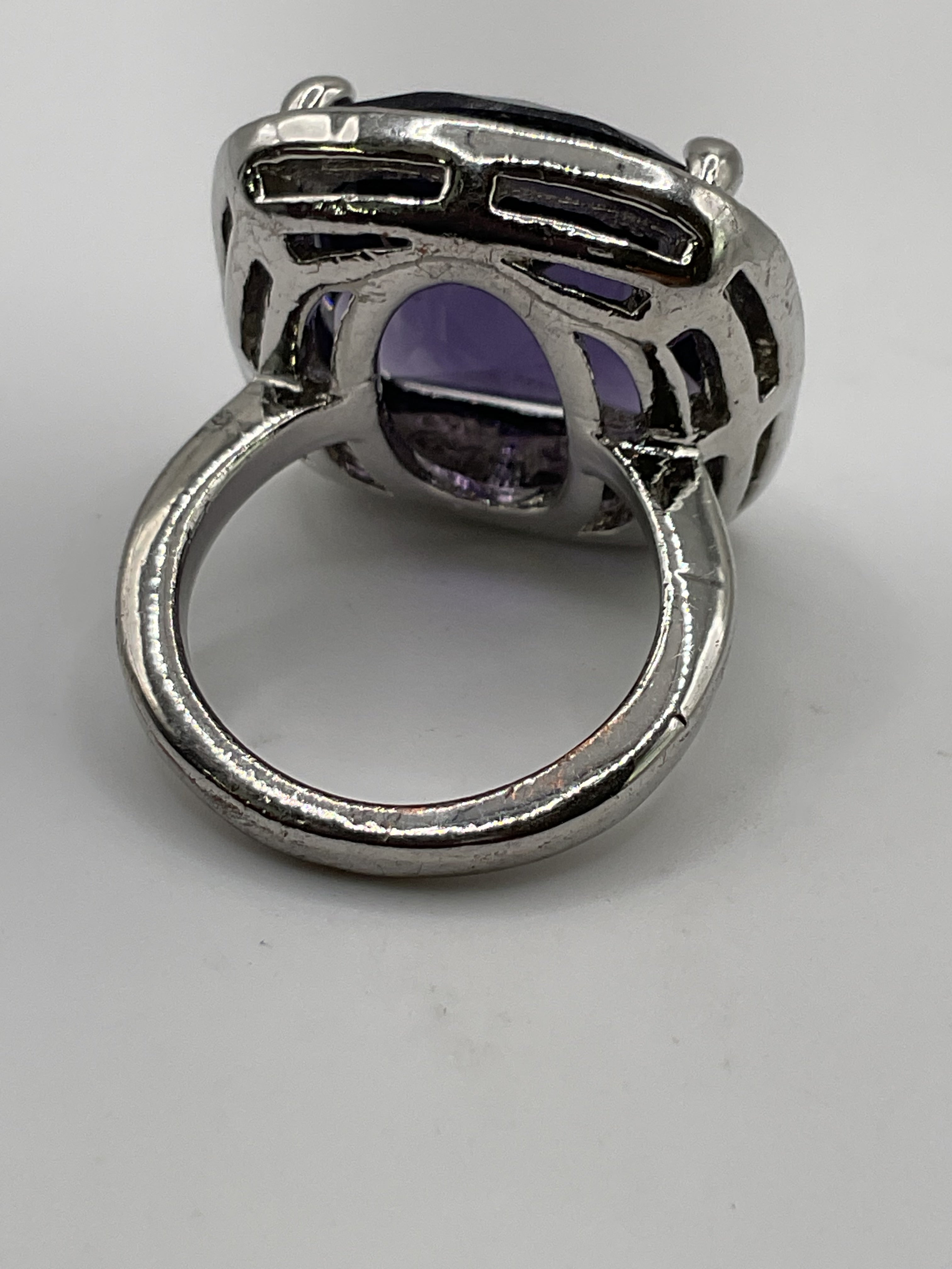 Vintage Princess Amethyst Silver Toned Ring - Estate Sale (Great Condition)