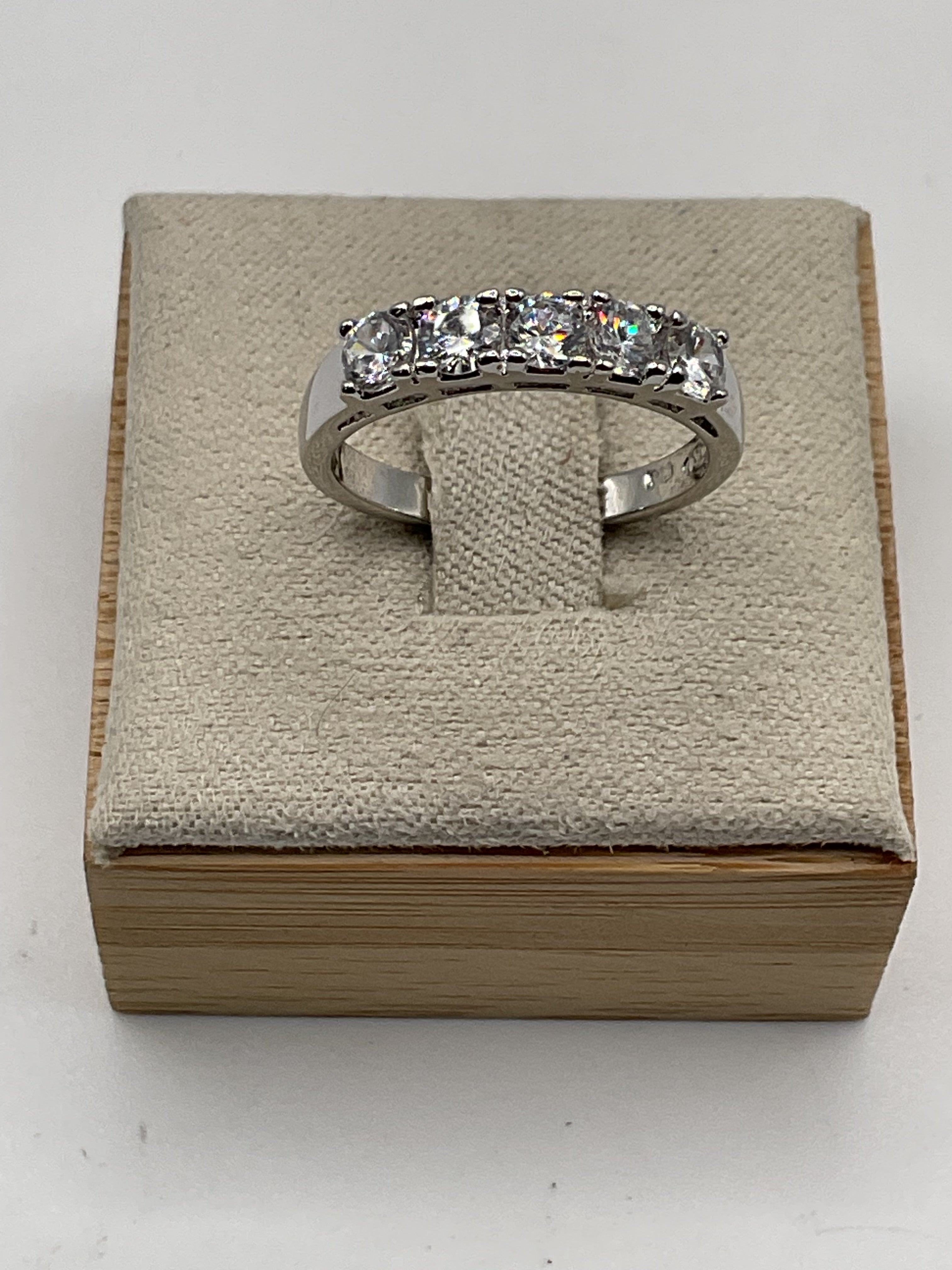 Avon Sparkling Eternity Band Ring | Silver Tone CZ Rhinestone Wedding Style Ring - Estate Sale (Great Condition)