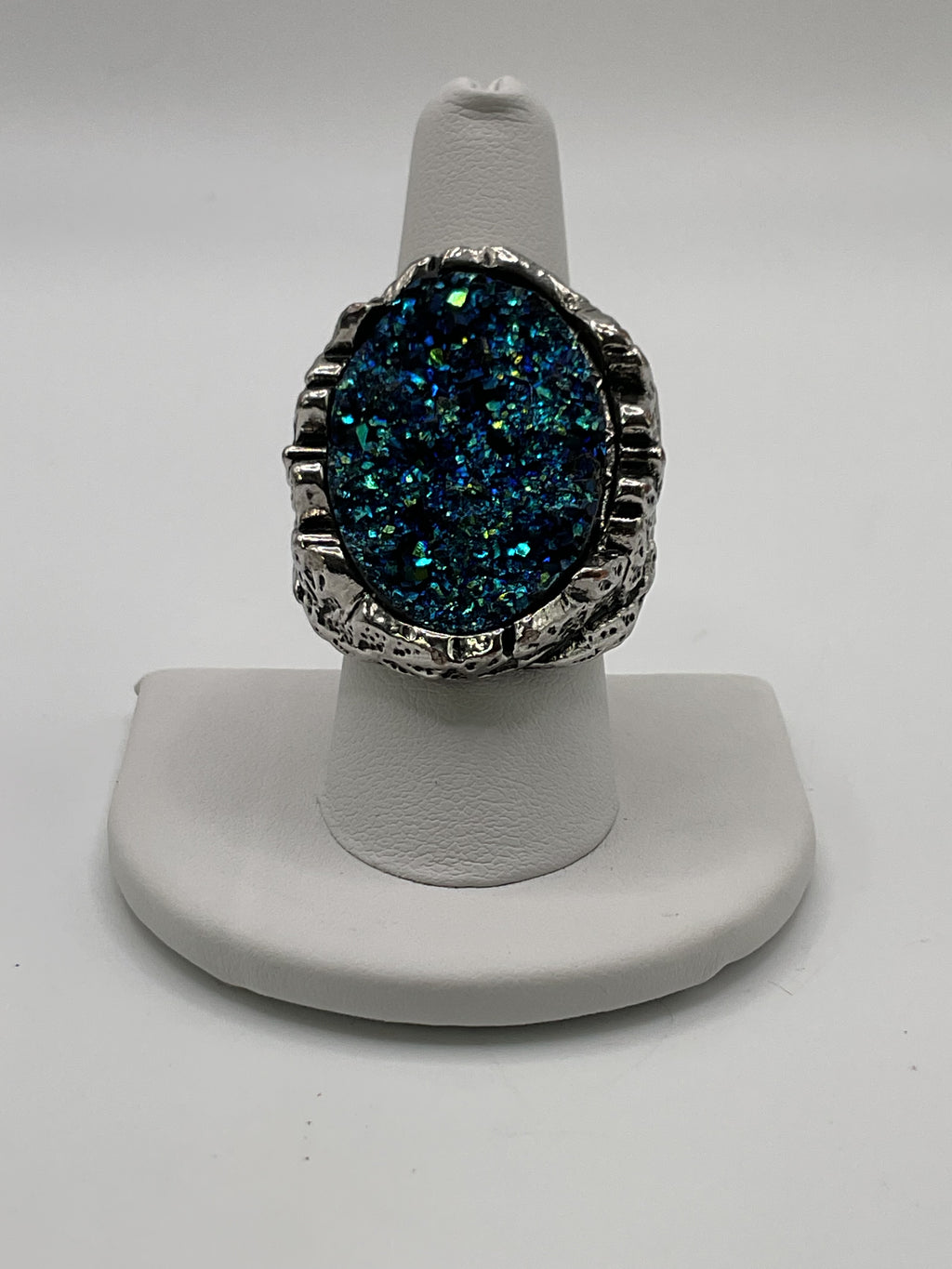 Vintage 1980s Shimmering Stone Ring: Silver-tone Ring- Estate Sale (Great Condition)