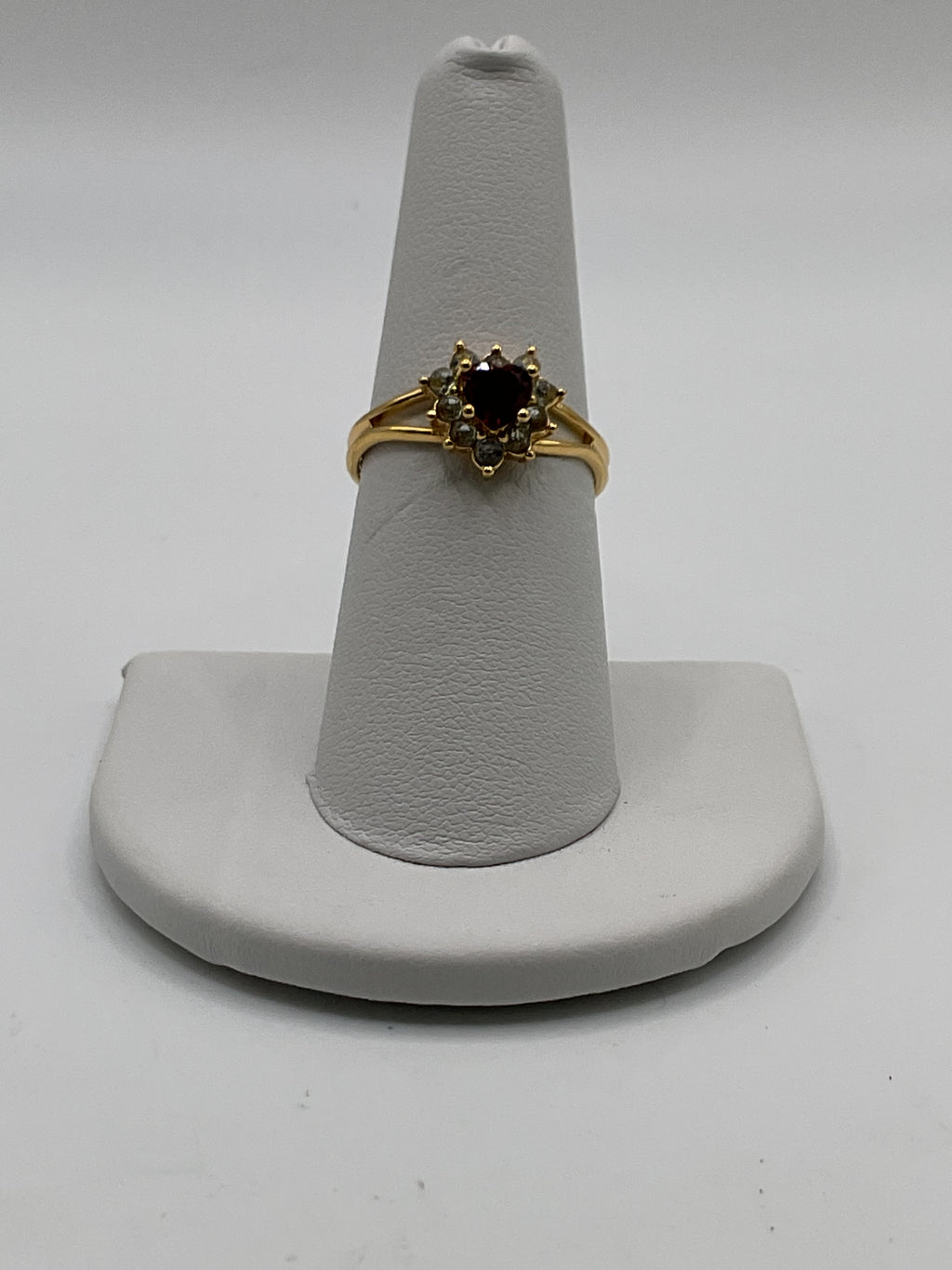 Avon Heart Ring | Red Stone Gold Tone Vintage Style Ring - Estate Sale (Great Condition)