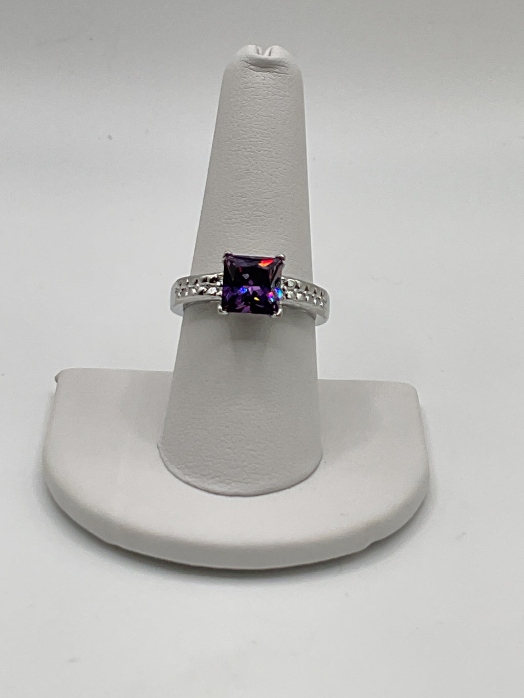 Color-Shift Violet Blue Statement Ring | Pavé Band in Silver Tone - Estate Sale (Great Condition)