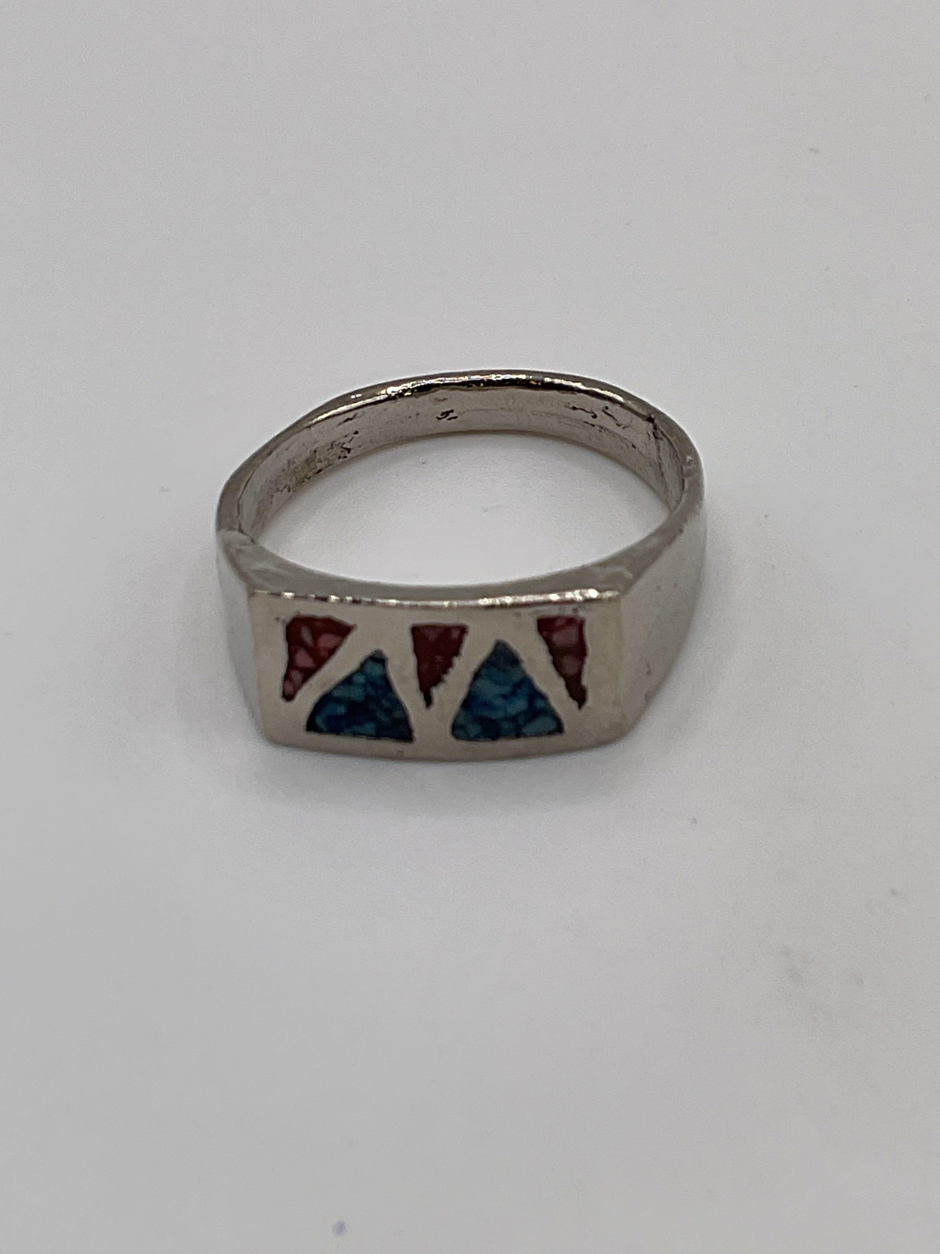 Southwestern Inlay Ring - Estate Sale (Fair Condition)