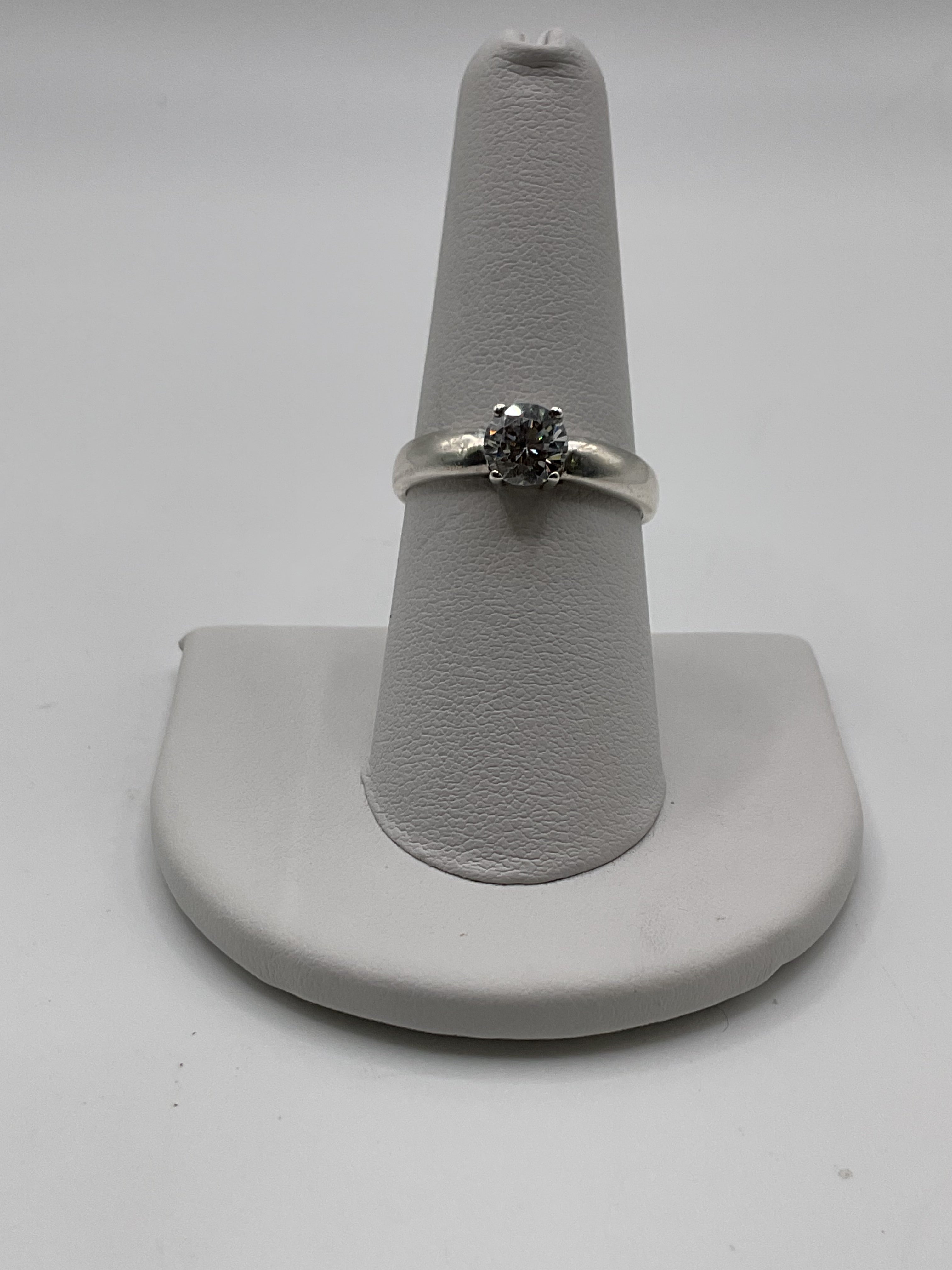 Sterling Silver Solitaire CZ Ring | 925 Classic Engagement Style Ring - Estate Sale (Great Condition)
